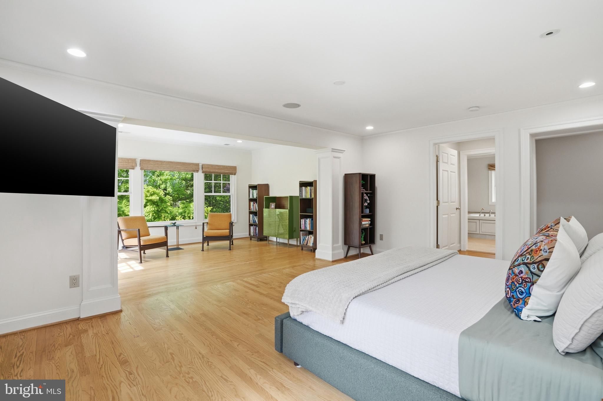 WOODHAVEN - Residential