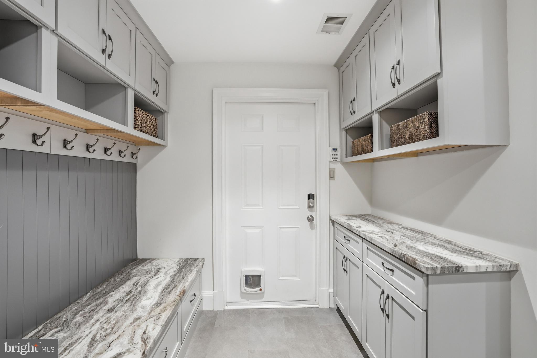 WOODHAVEN - Residential