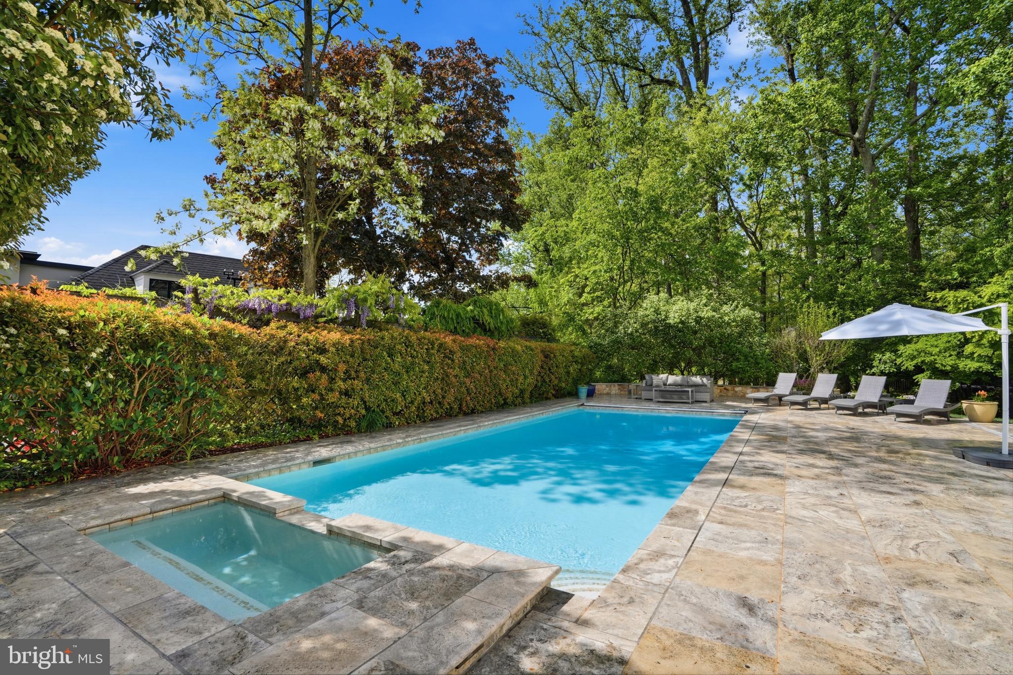 WOODHAVEN - Residential
