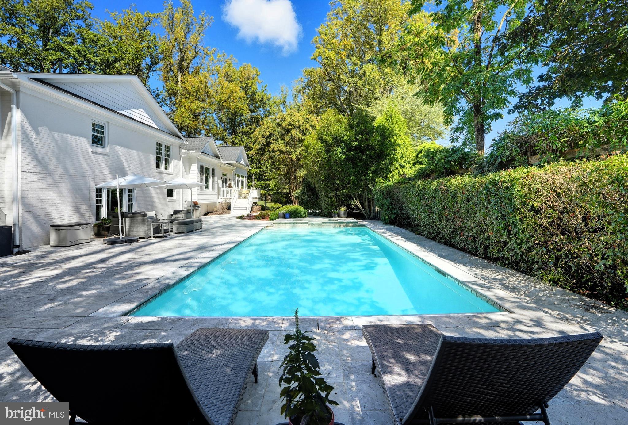 WOODHAVEN - Residential