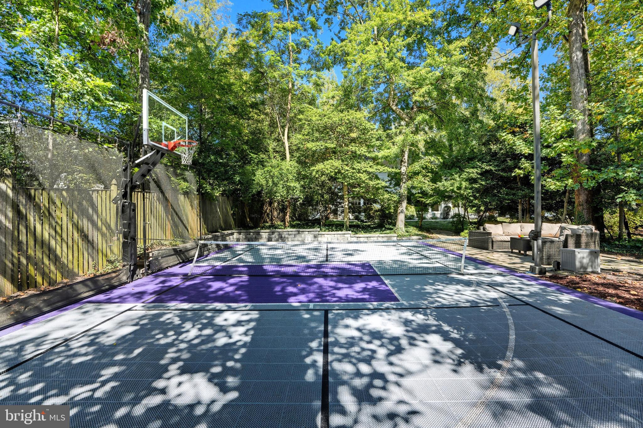WOODHAVEN - Residential