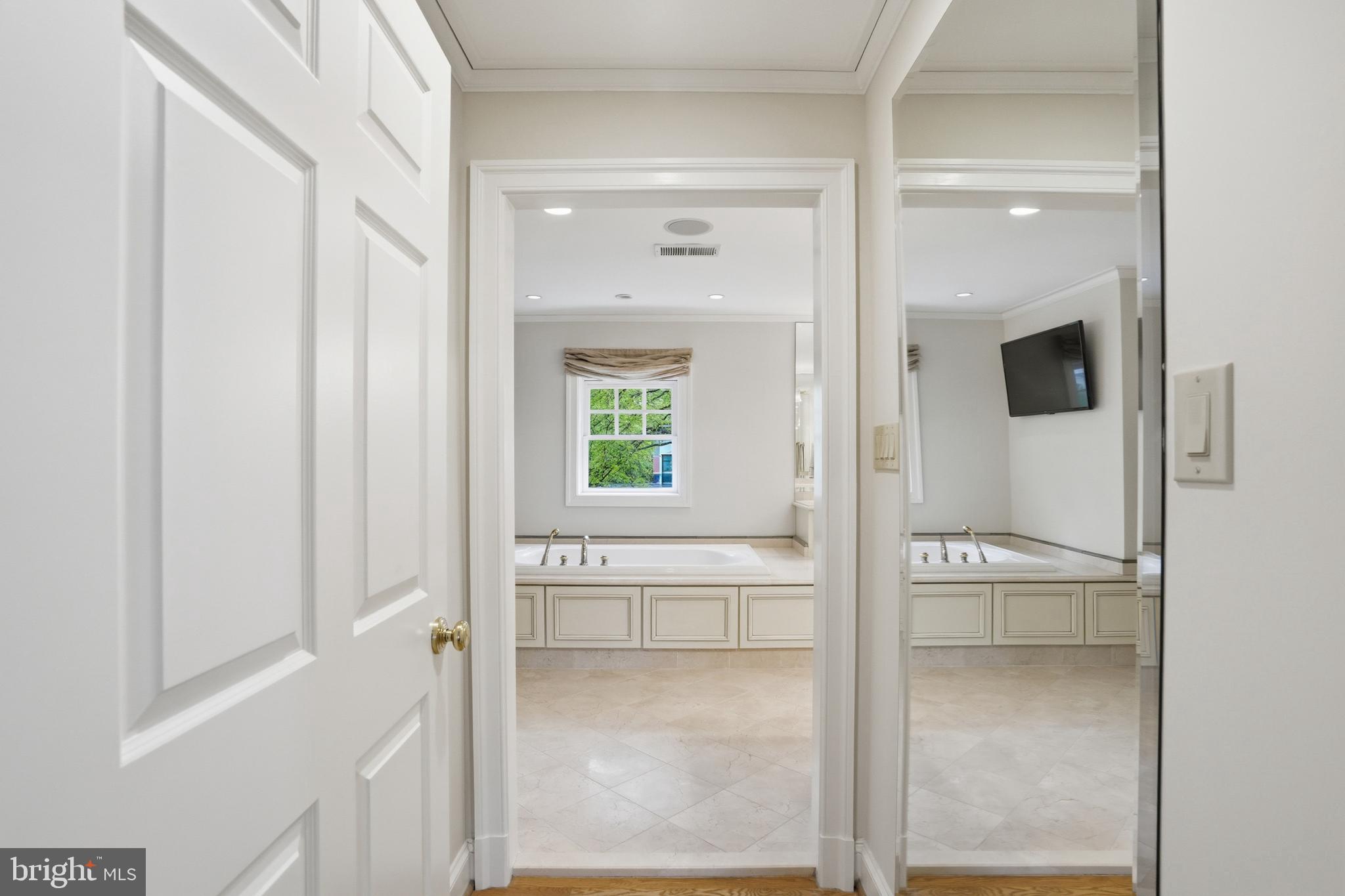WOODHAVEN - Residential