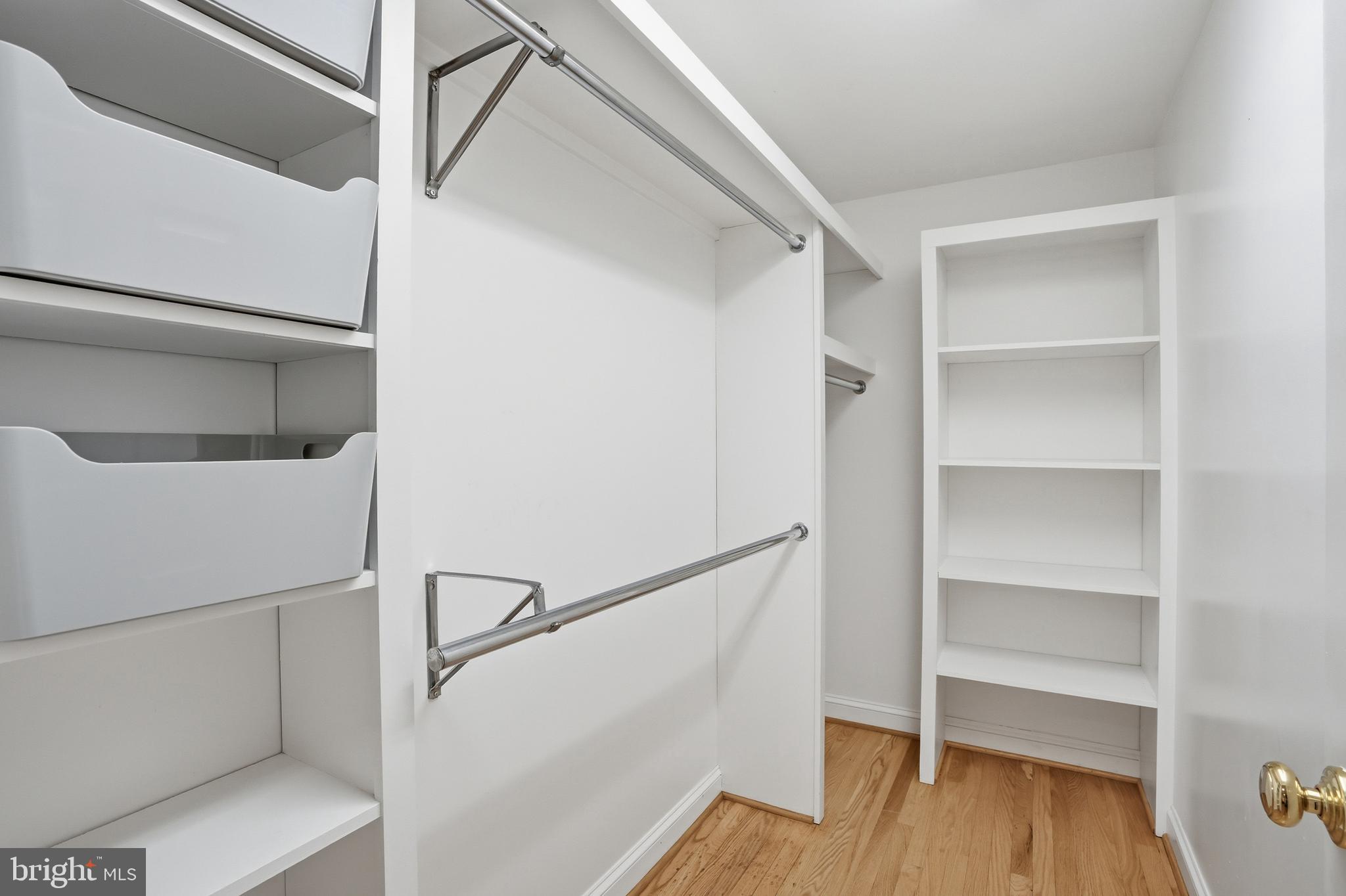 WOODHAVEN - Residential