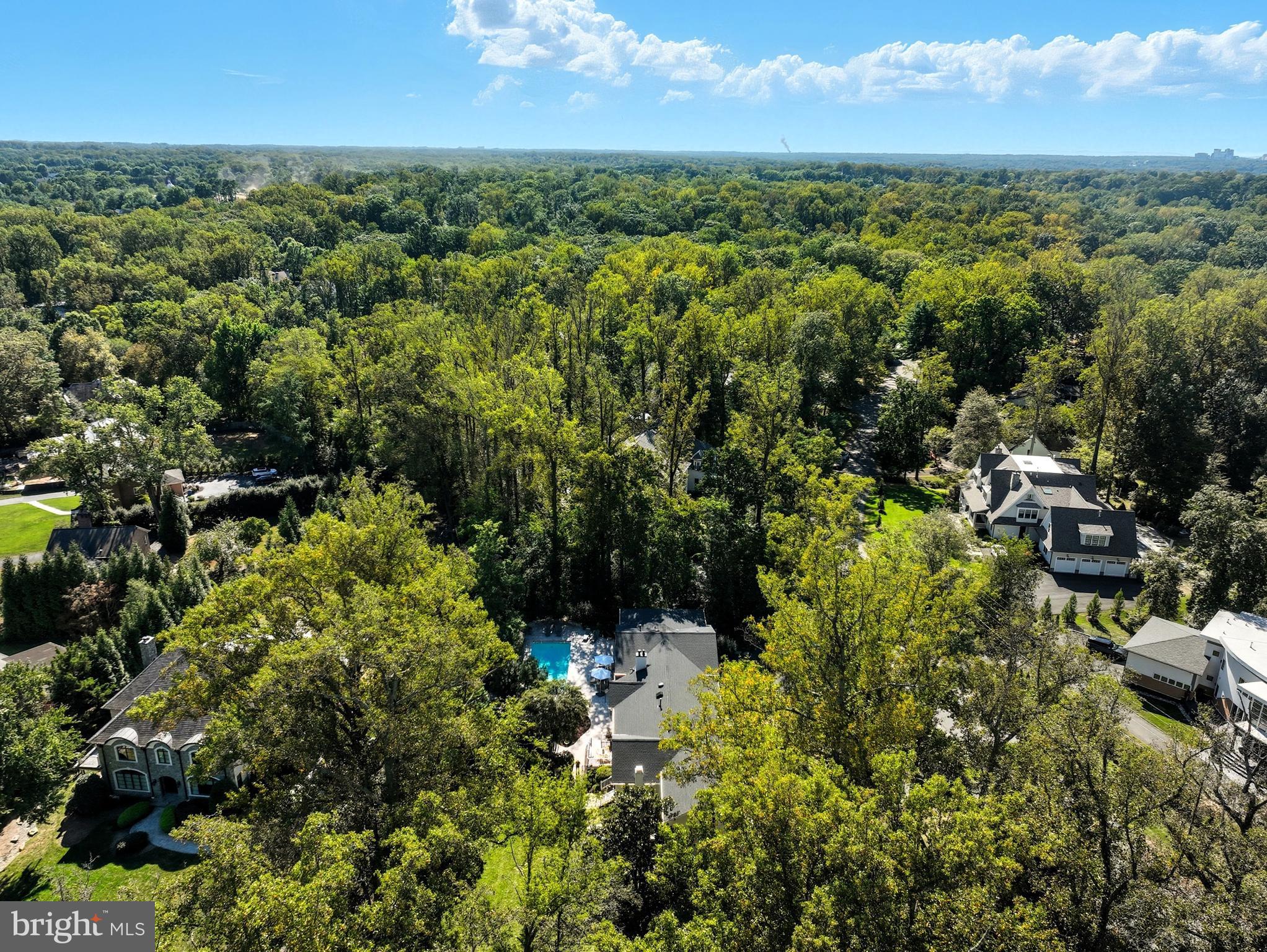 WOODHAVEN - Residential