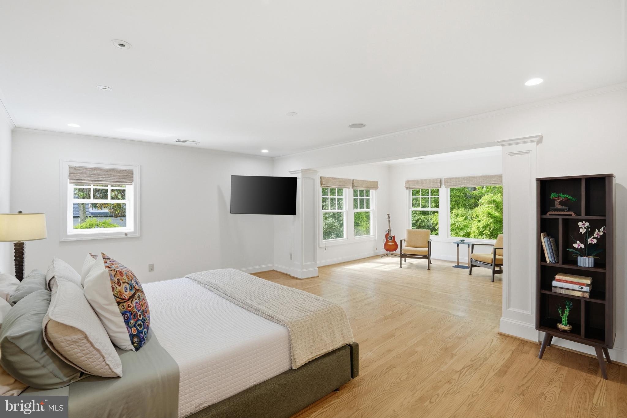 WOODHAVEN - Residential