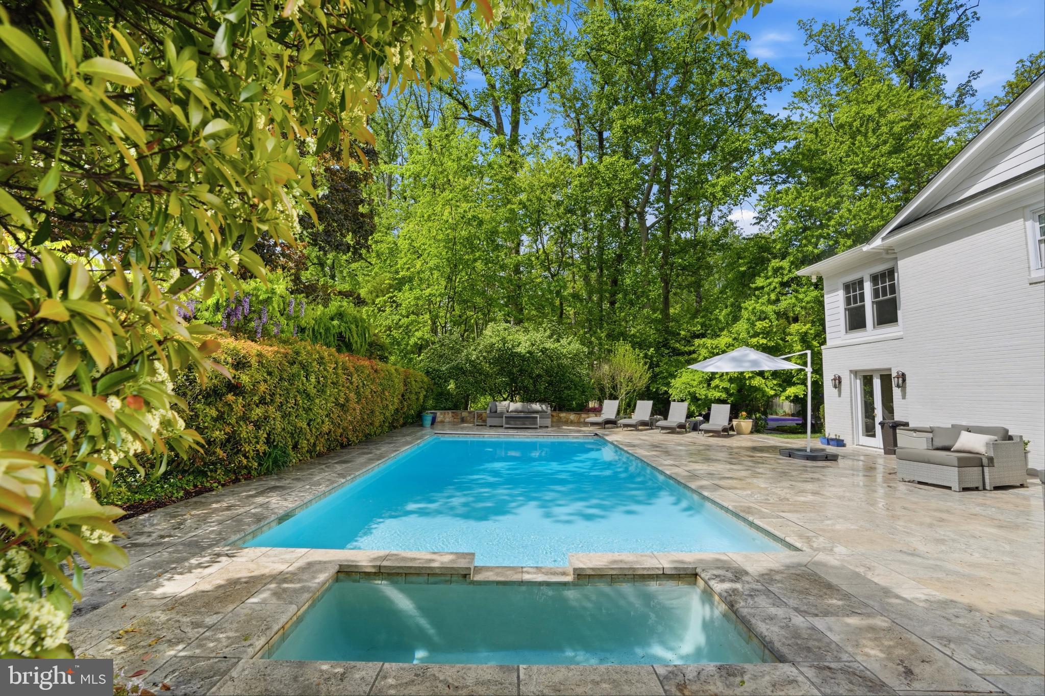 WOODHAVEN - Residential
