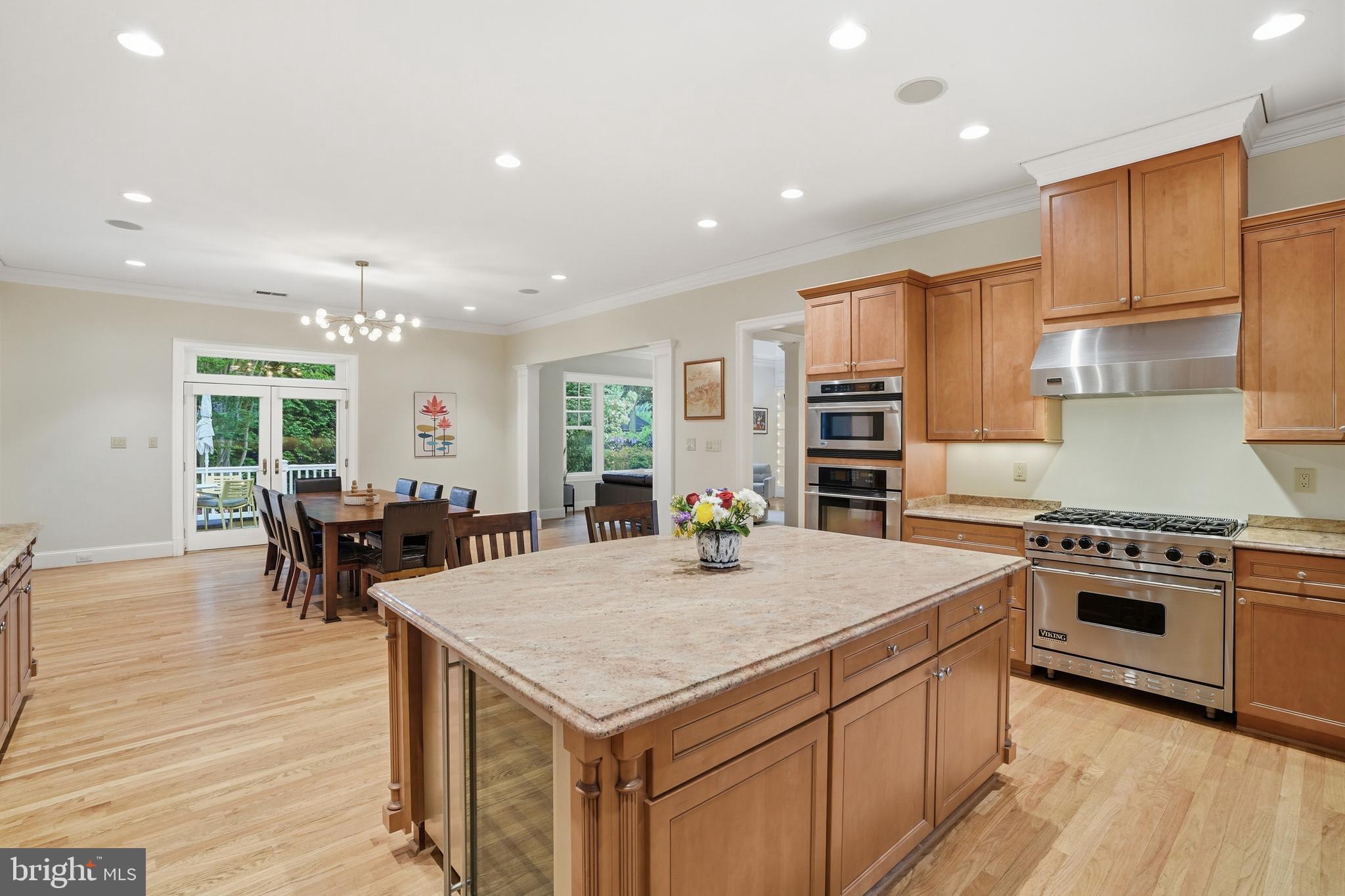 WOODHAVEN - Residential