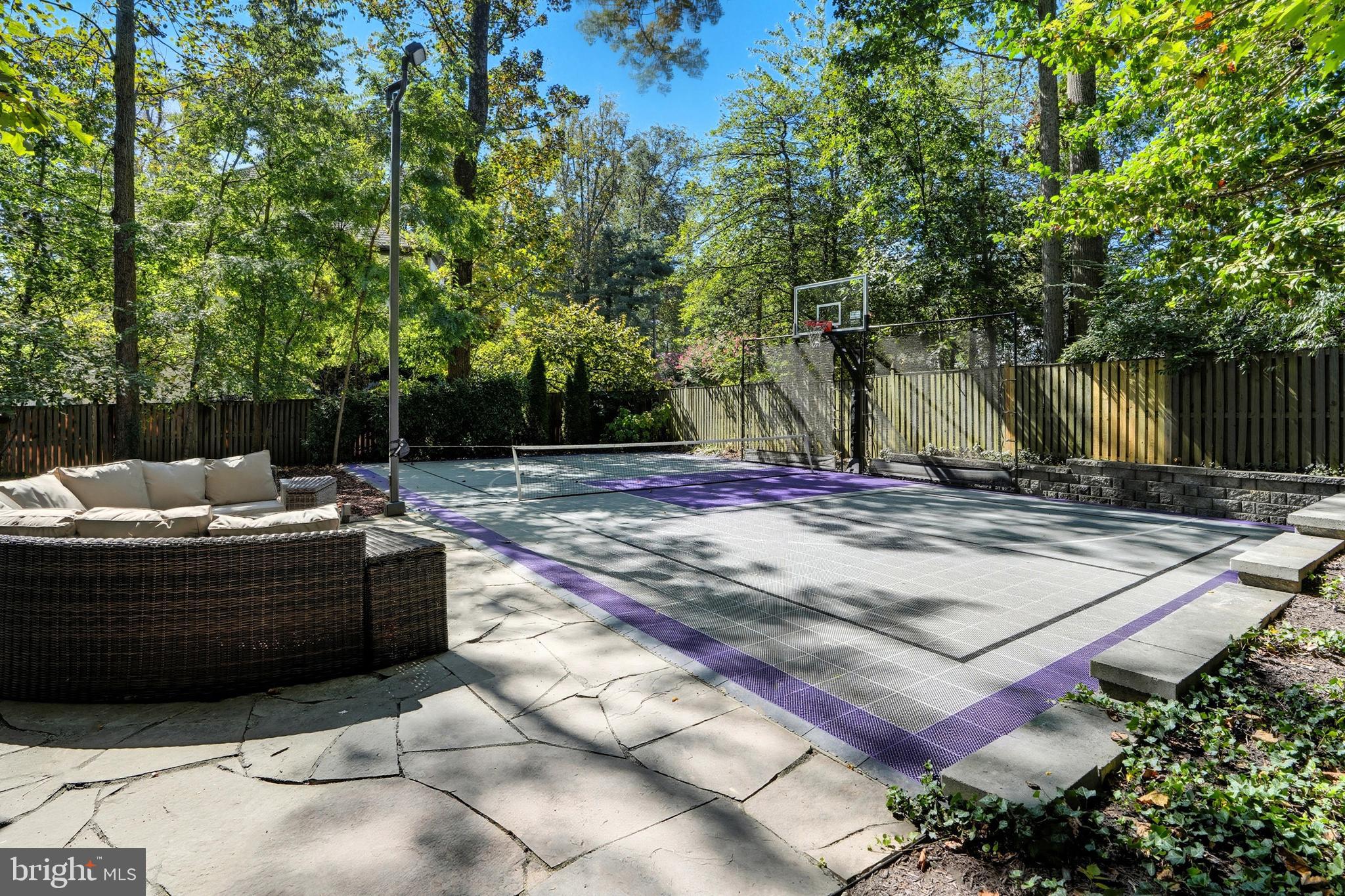 WOODHAVEN - Residential