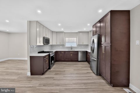 Townhouse For Rent - 9312 Edmund Street<br/> PHILADELPHIA, PA 19114