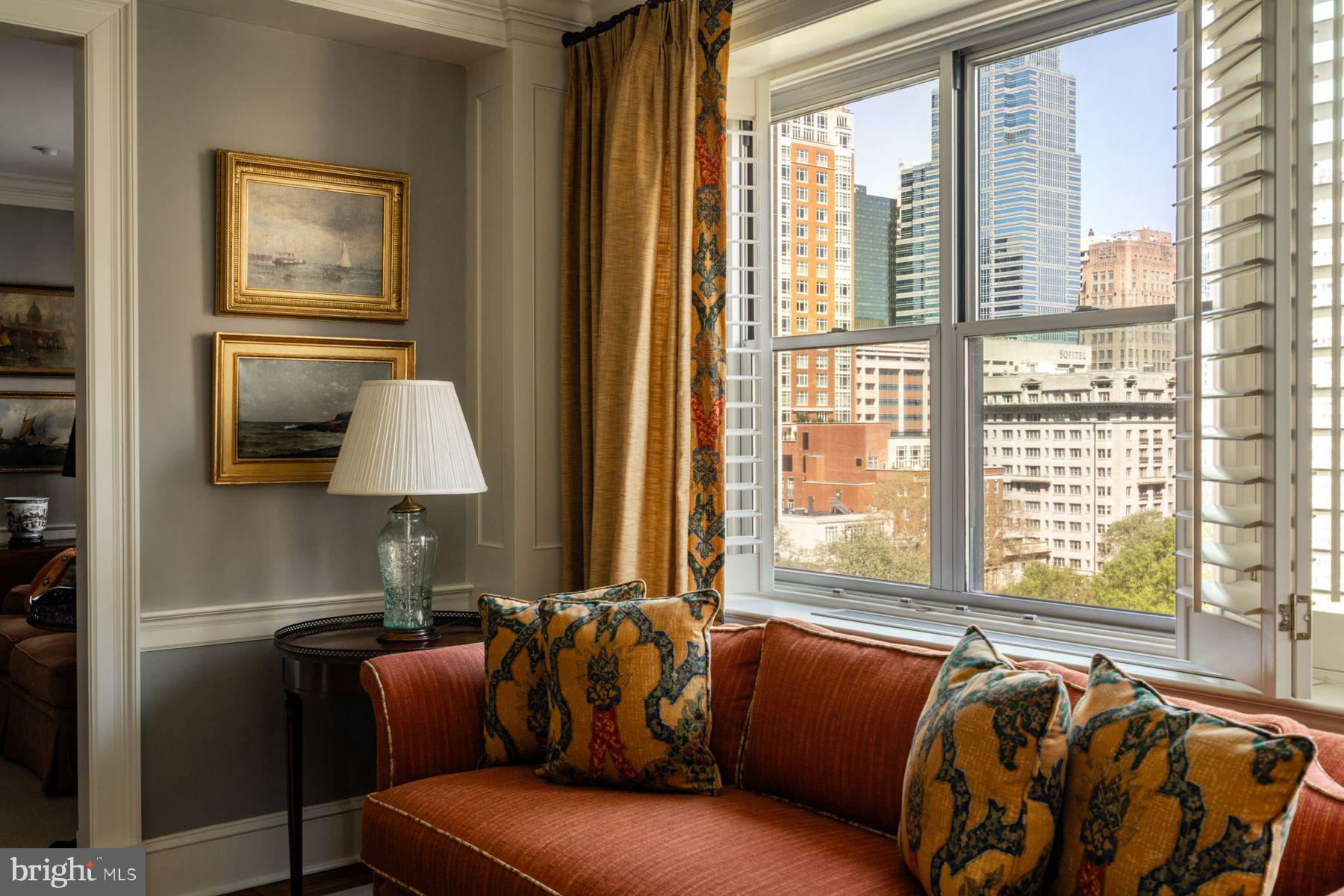 RITTENHOUSE SQUARE - Residential