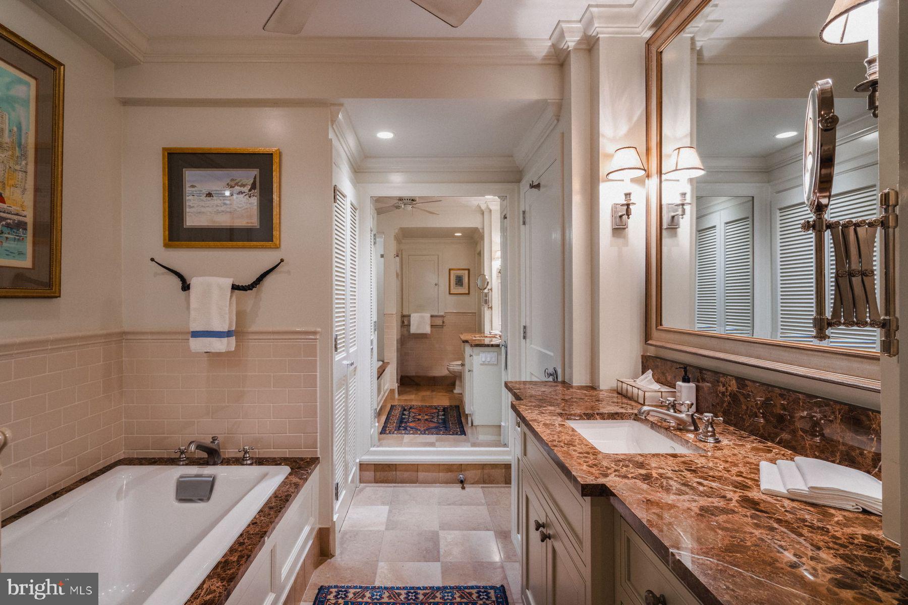 RITTENHOUSE SQUARE - Residential