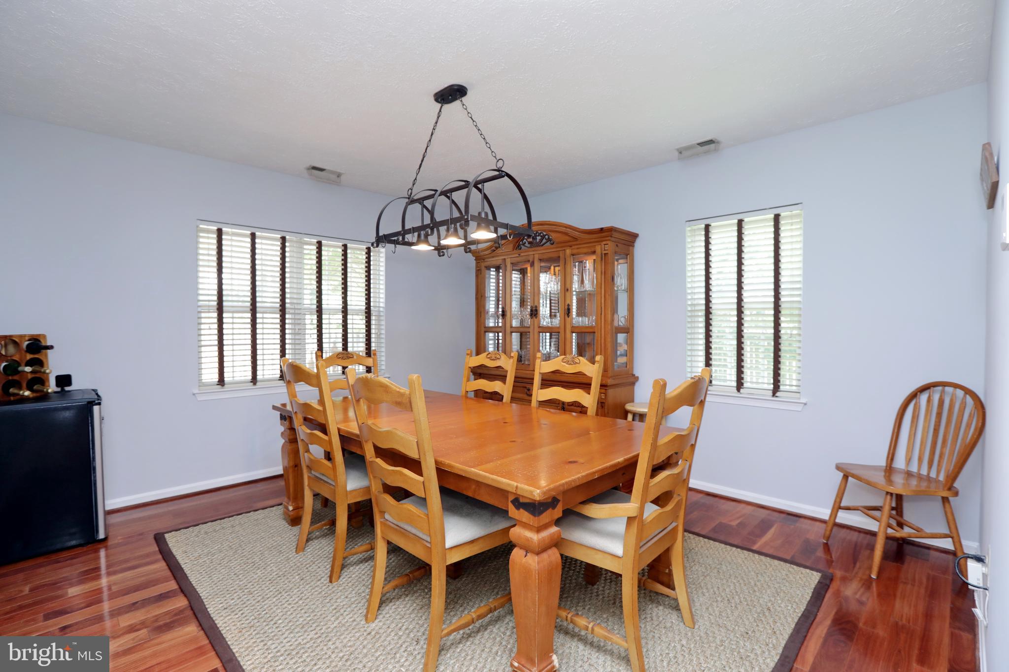 HAMPSHIRE - Residential