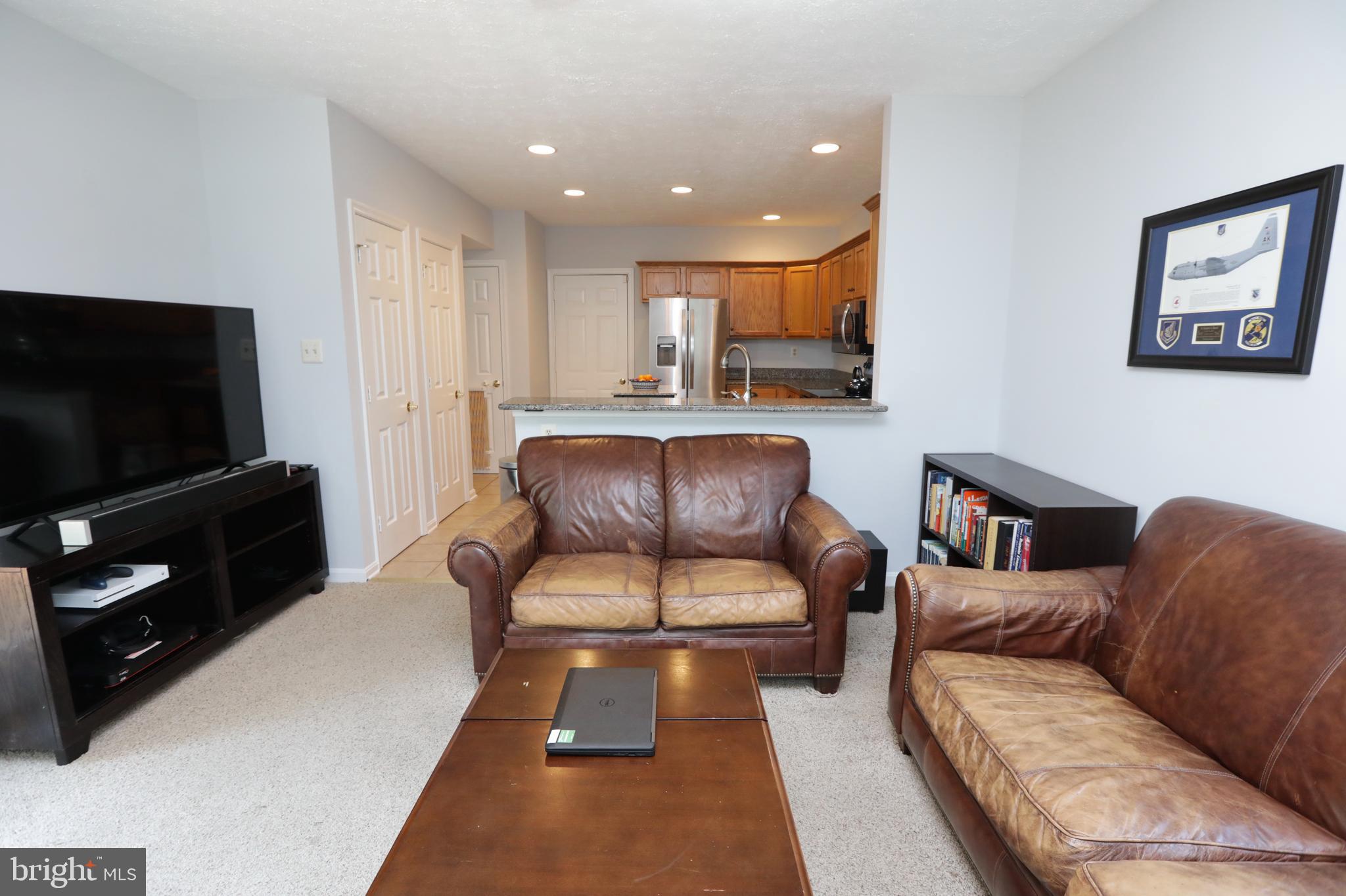 HAMPSHIRE - Residential