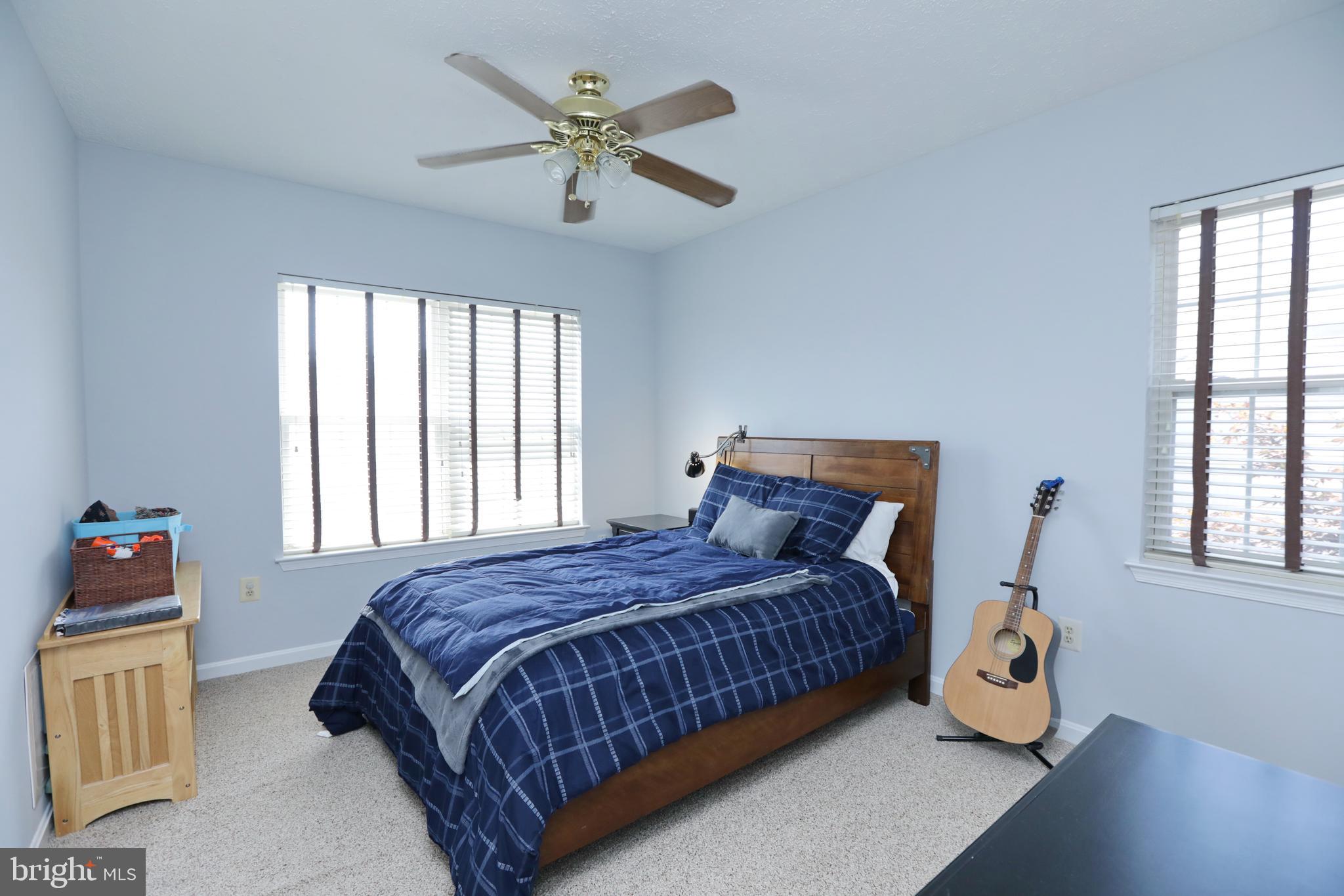 HAMPSHIRE - Residential