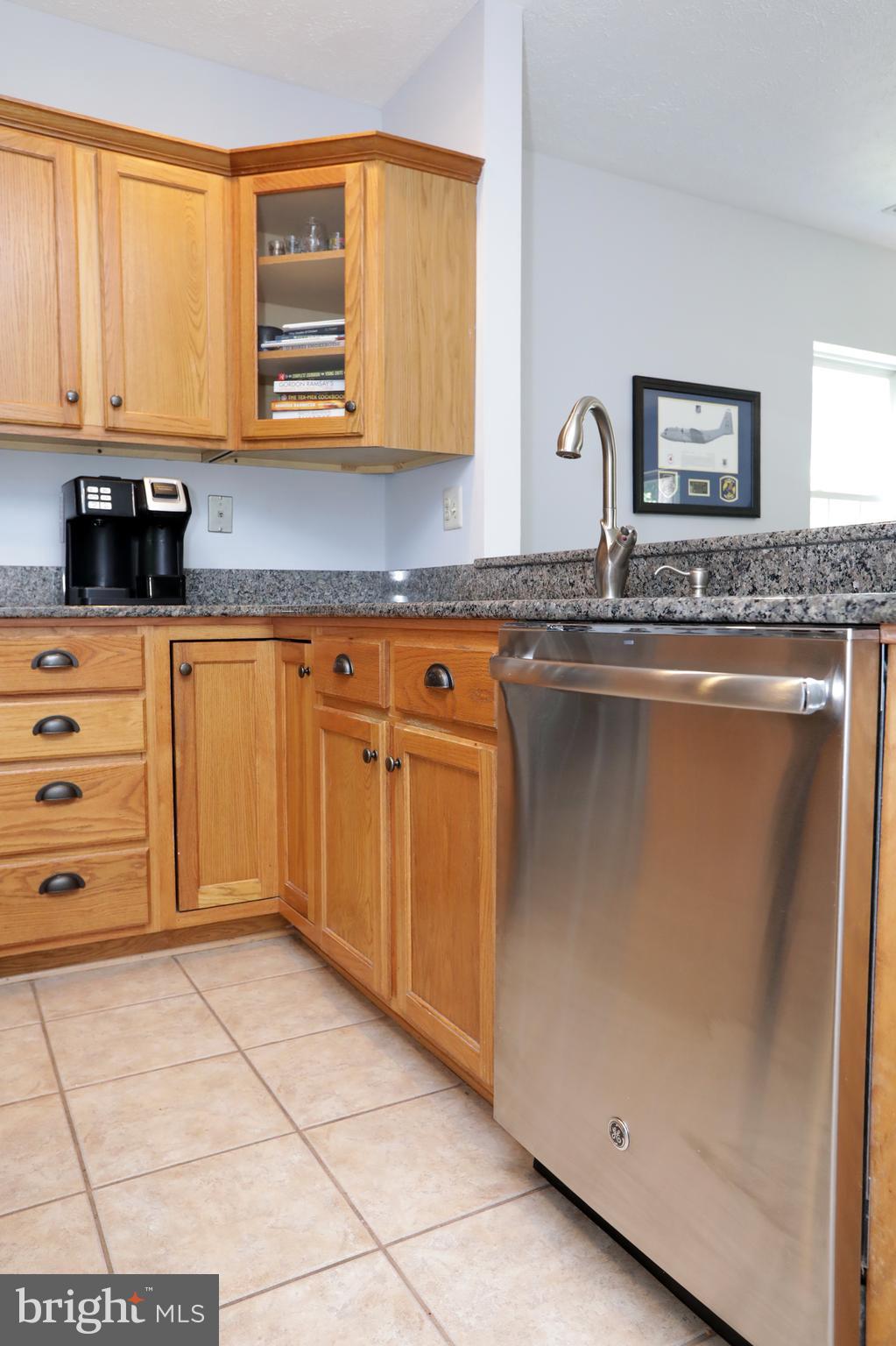 HAMPSHIRE - Residential