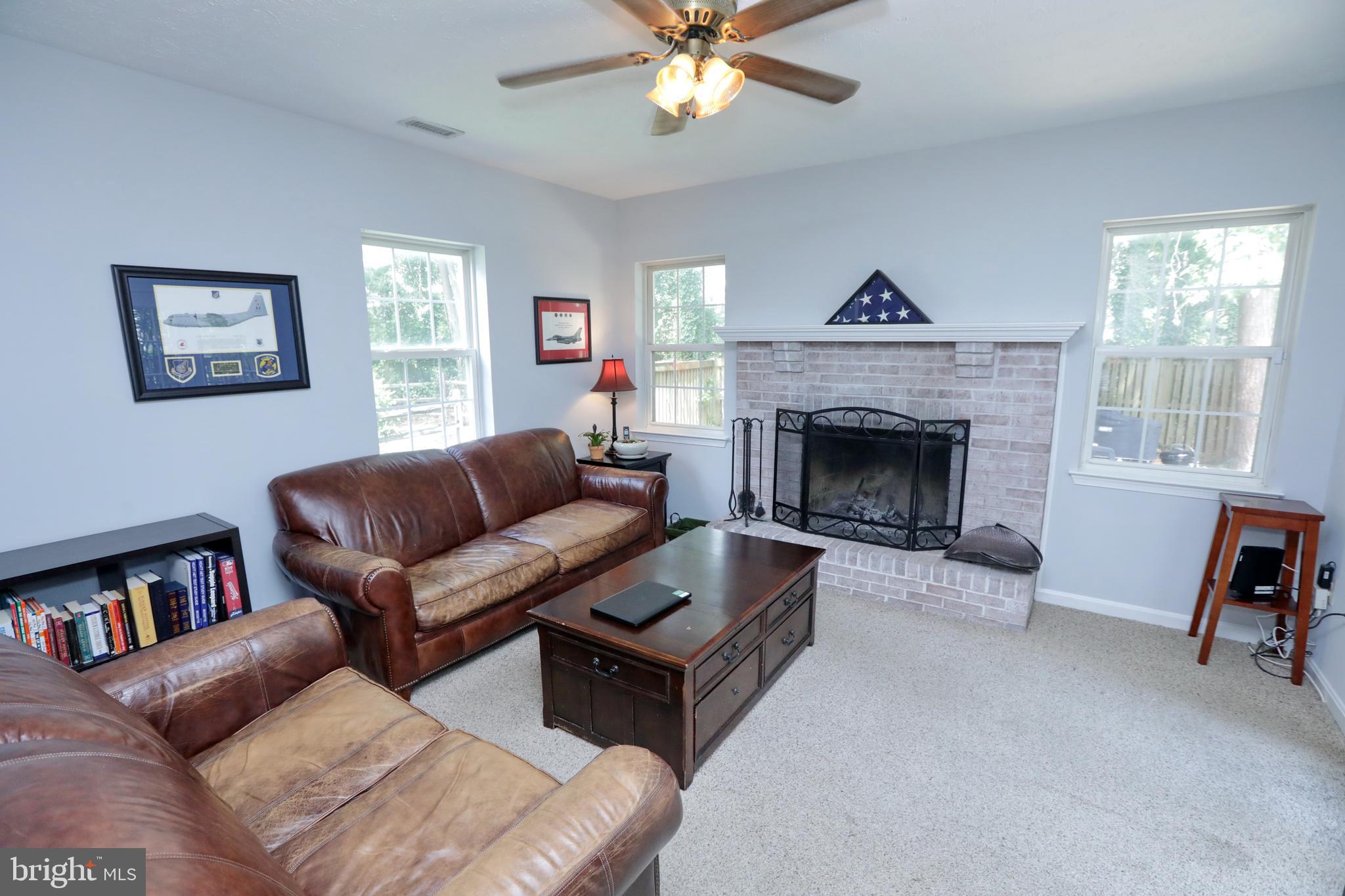 HAMPSHIRE - Residential