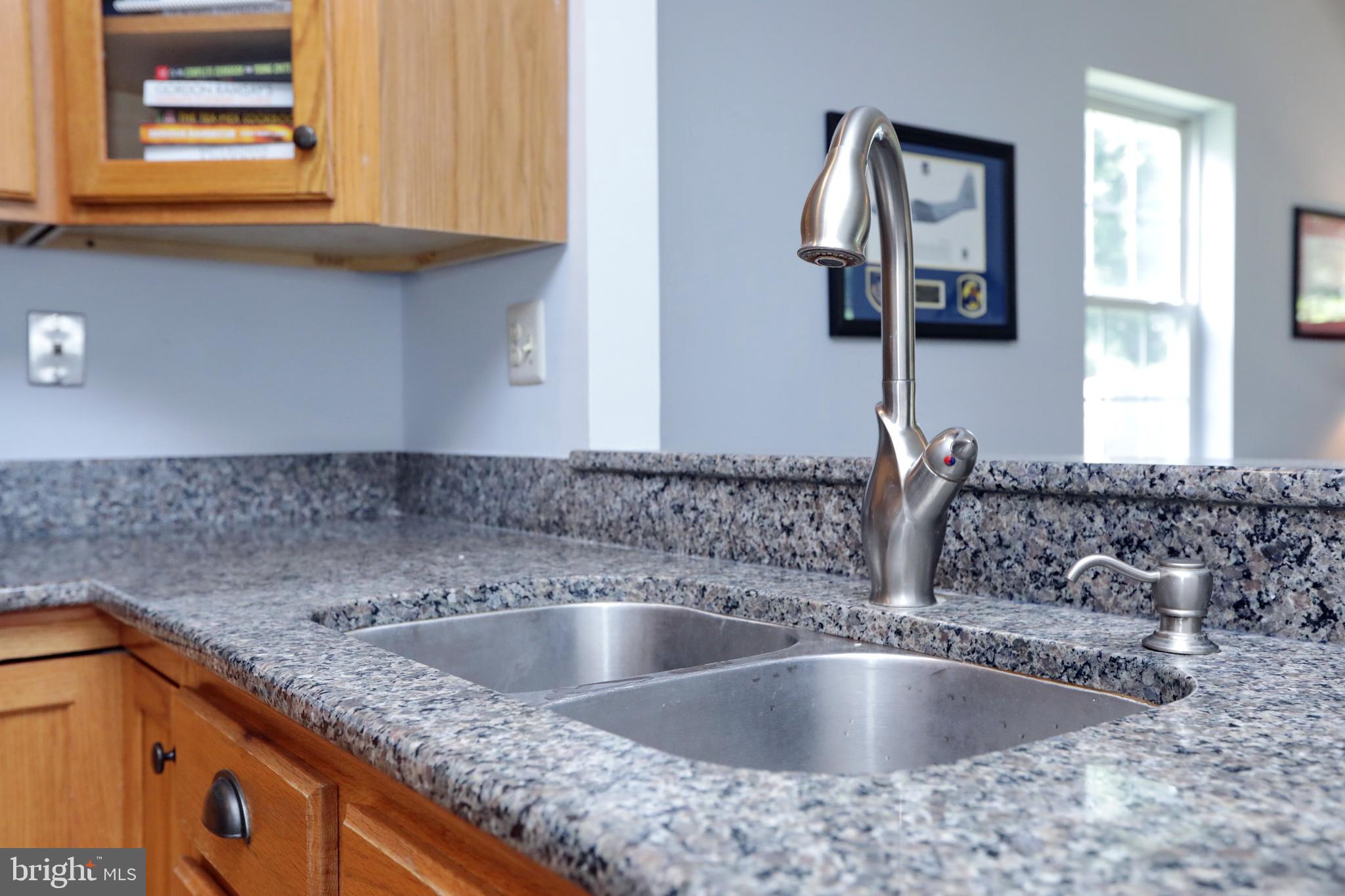 HAMPSHIRE - Residential