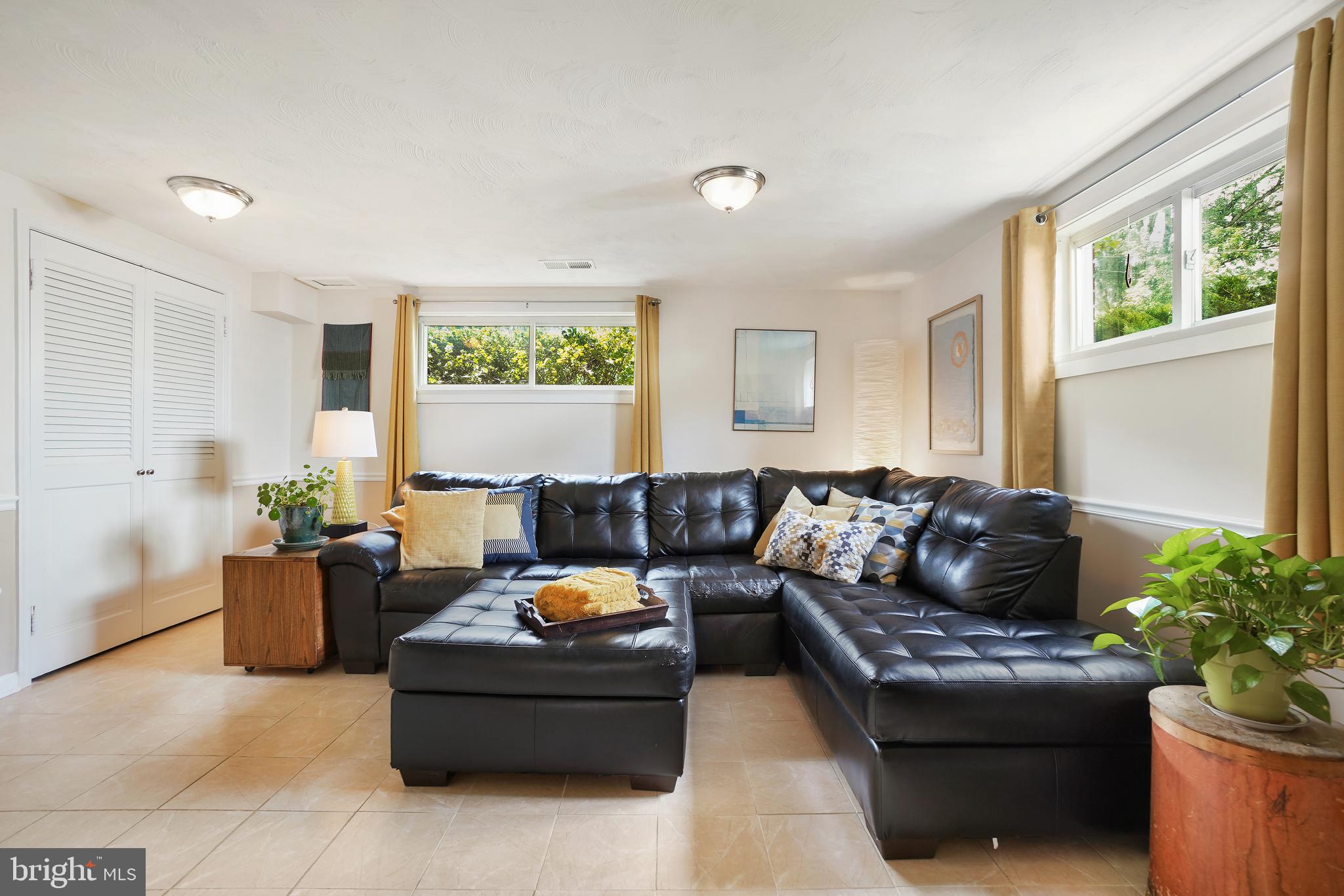 BROOKHAVEN - Residential