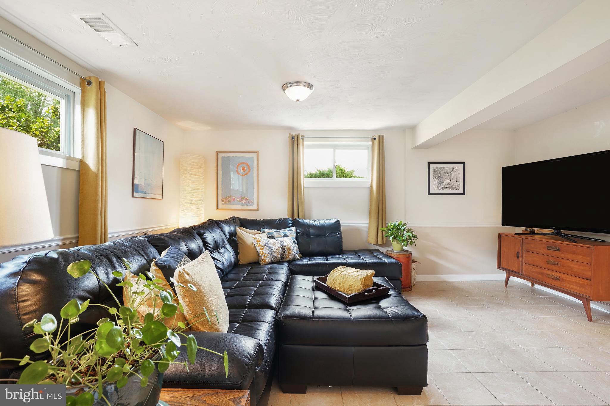 BROOKHAVEN - Residential