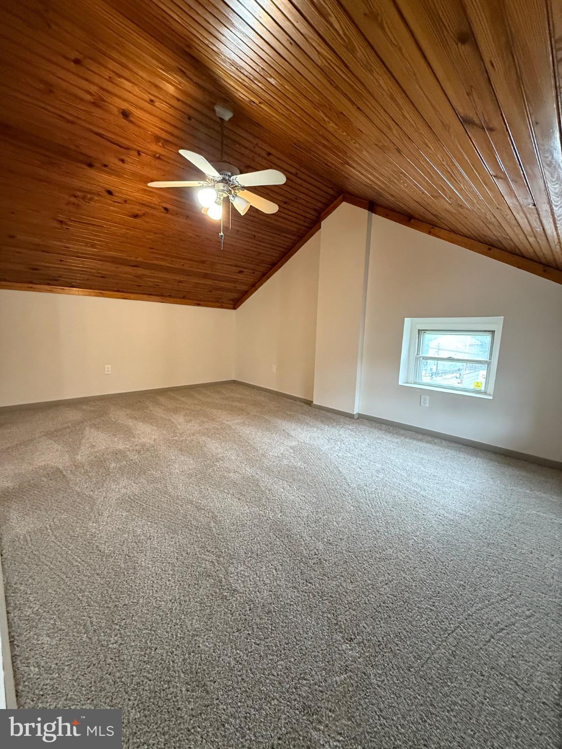 CLIFTON HEIGHTS - Residential