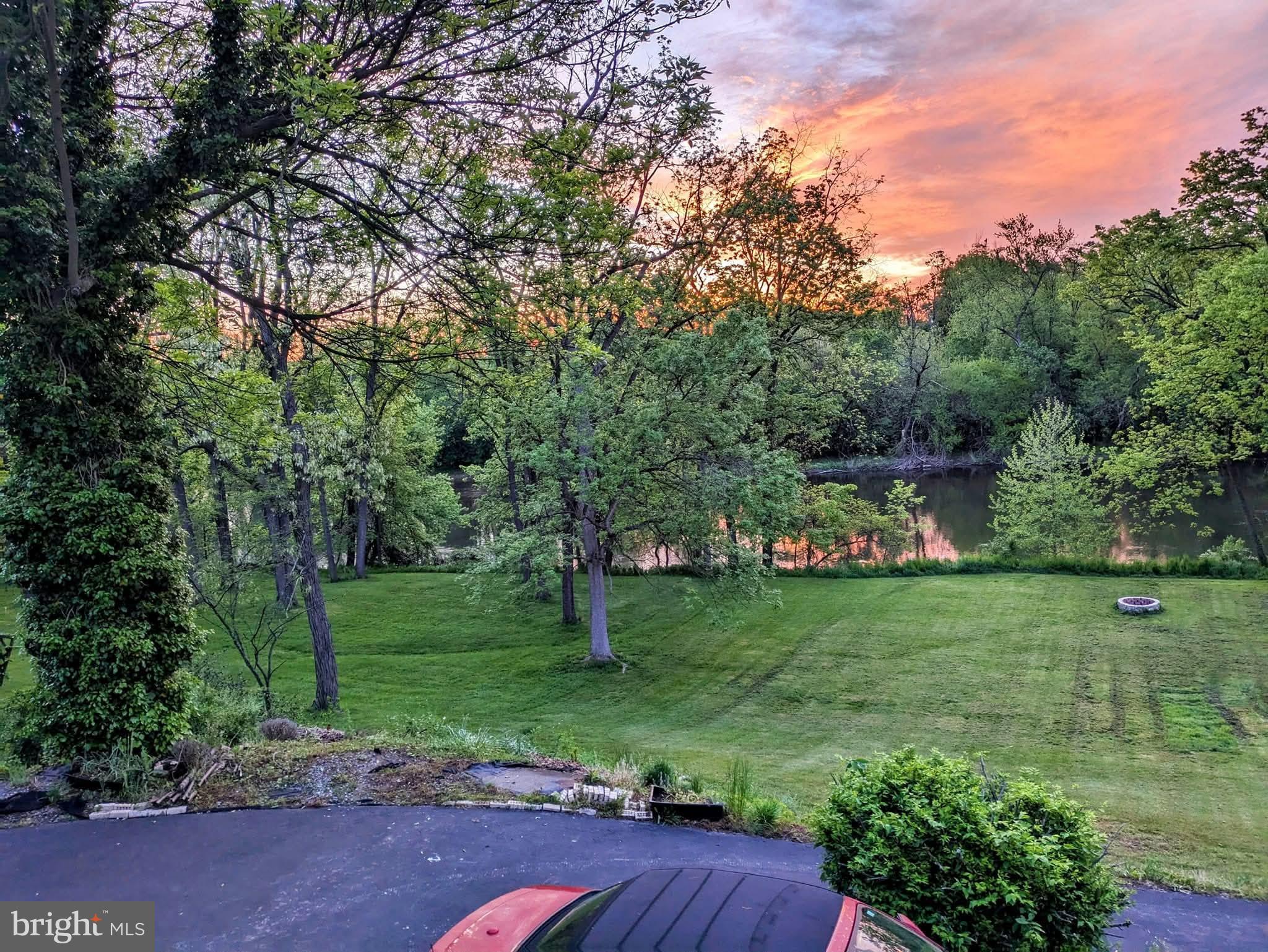 KENDOR SUMMIT - Residential