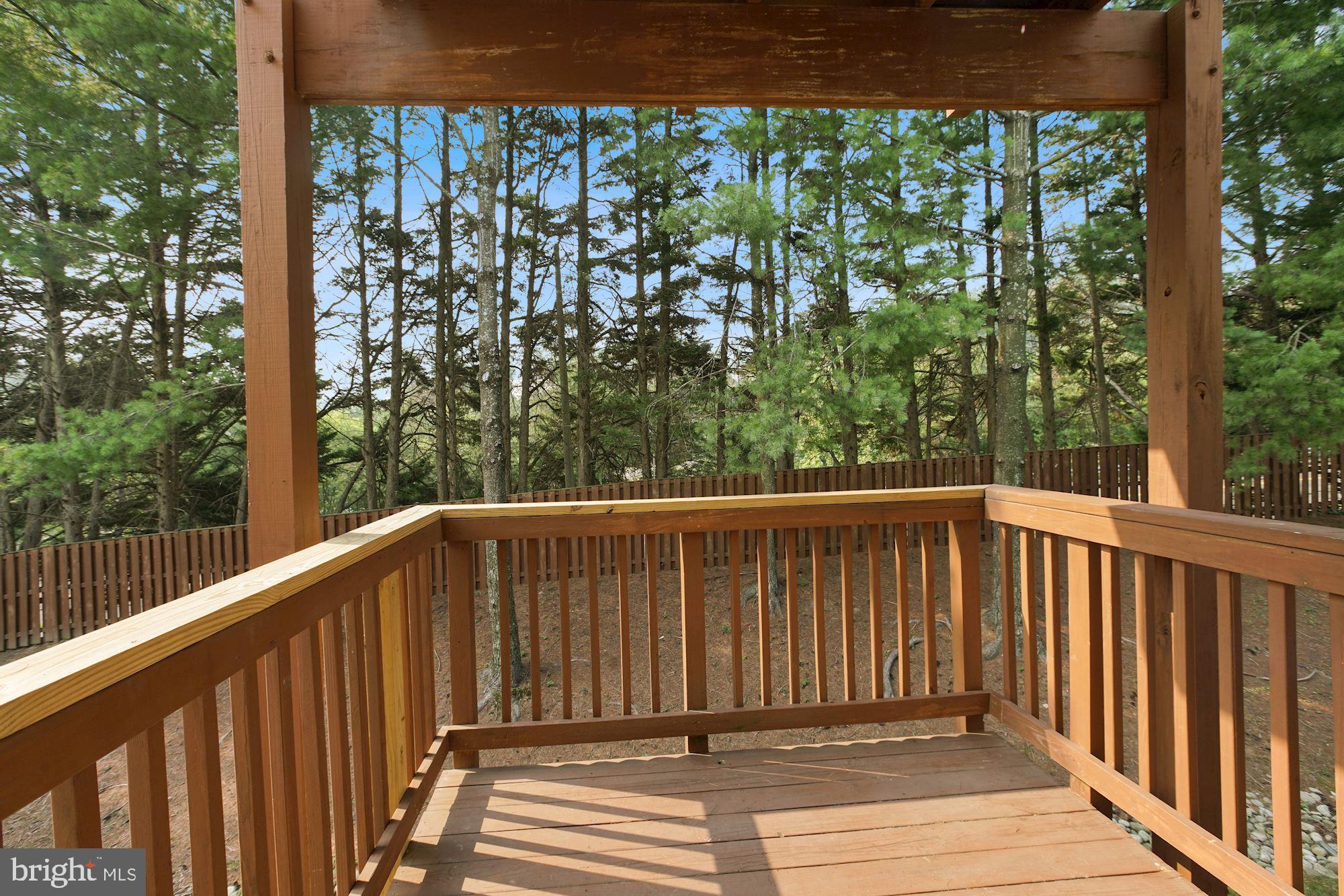 RAMBLEWOOD AT DAVENTRY - Residential Lease