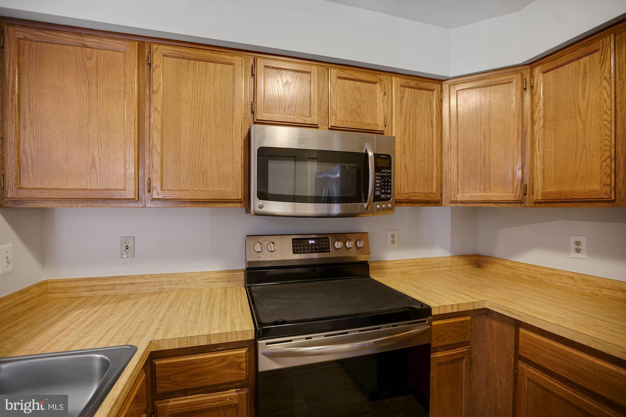 RAMBLEWOOD AT DAVENTRY - Residential Lease