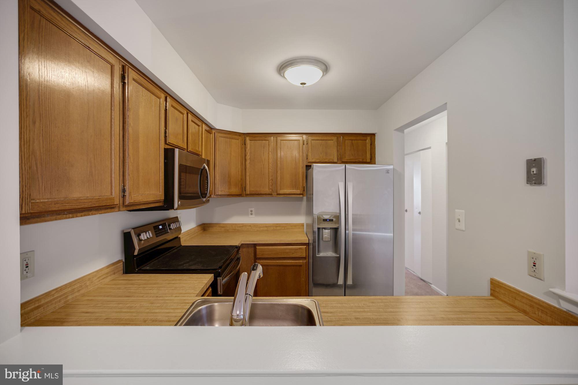 RAMBLEWOOD AT DAVENTRY - Residential Lease