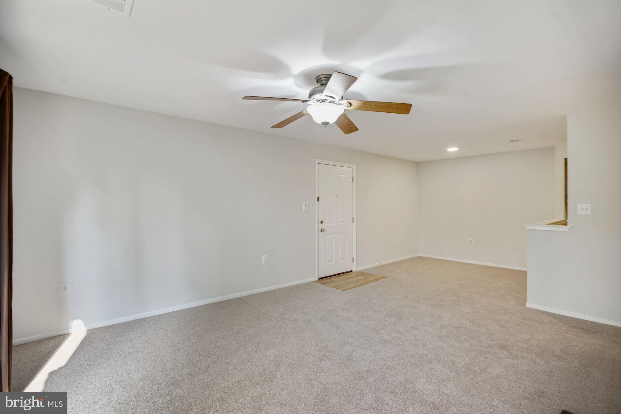 RAMBLEWOOD AT DAVENTRY - Residential Lease