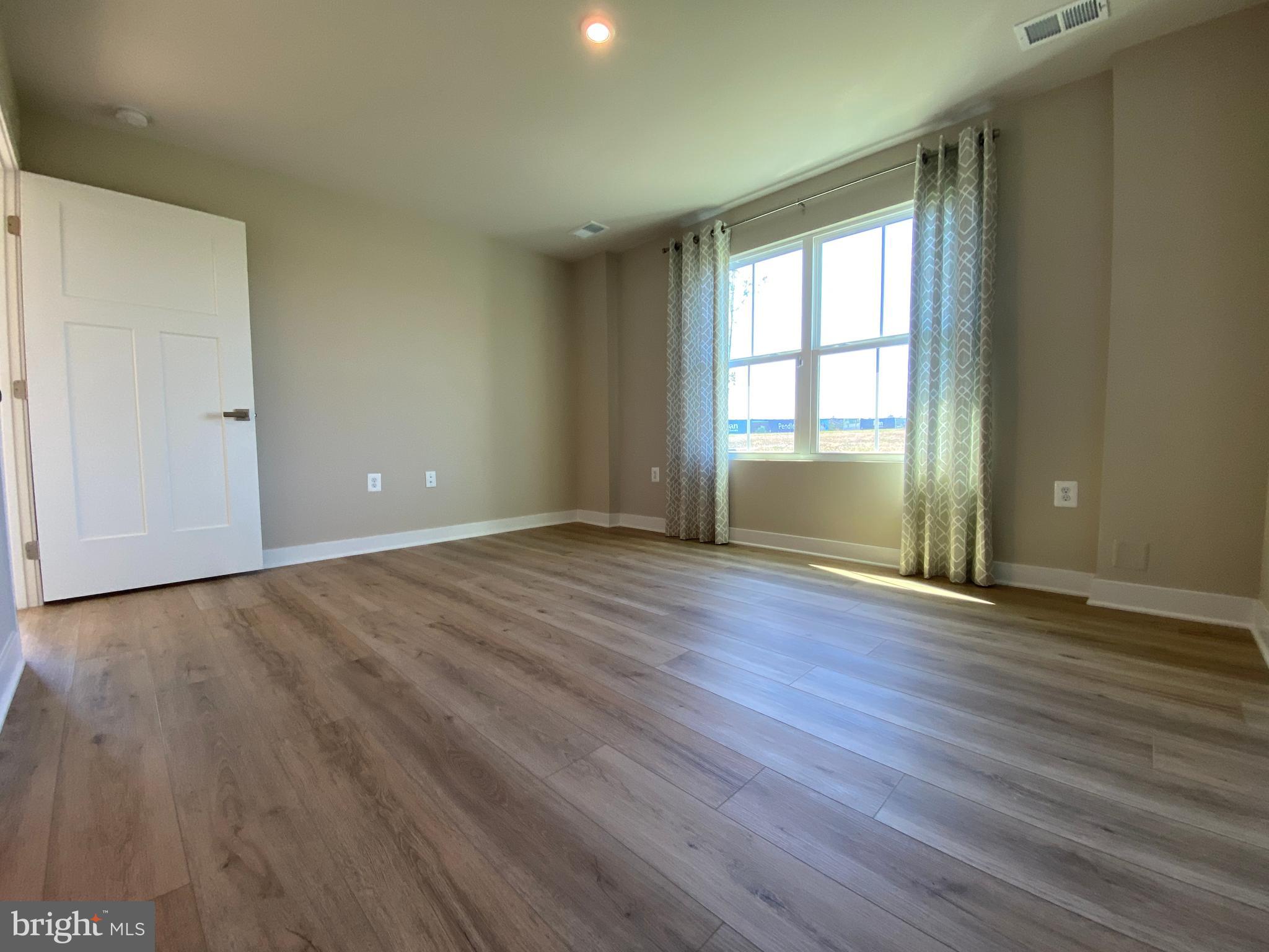 PENDLETON - Residential Lease