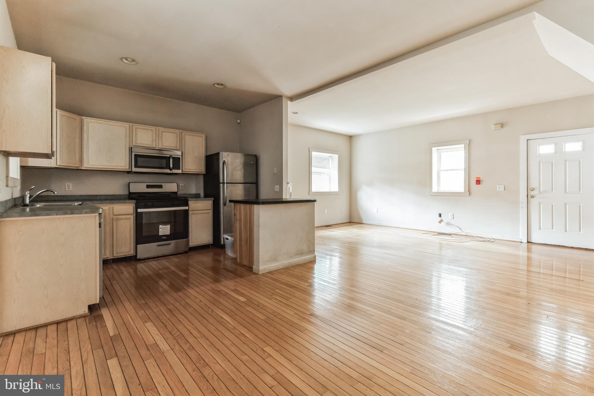 WASHINGTON SQ WEST - Residential Lease