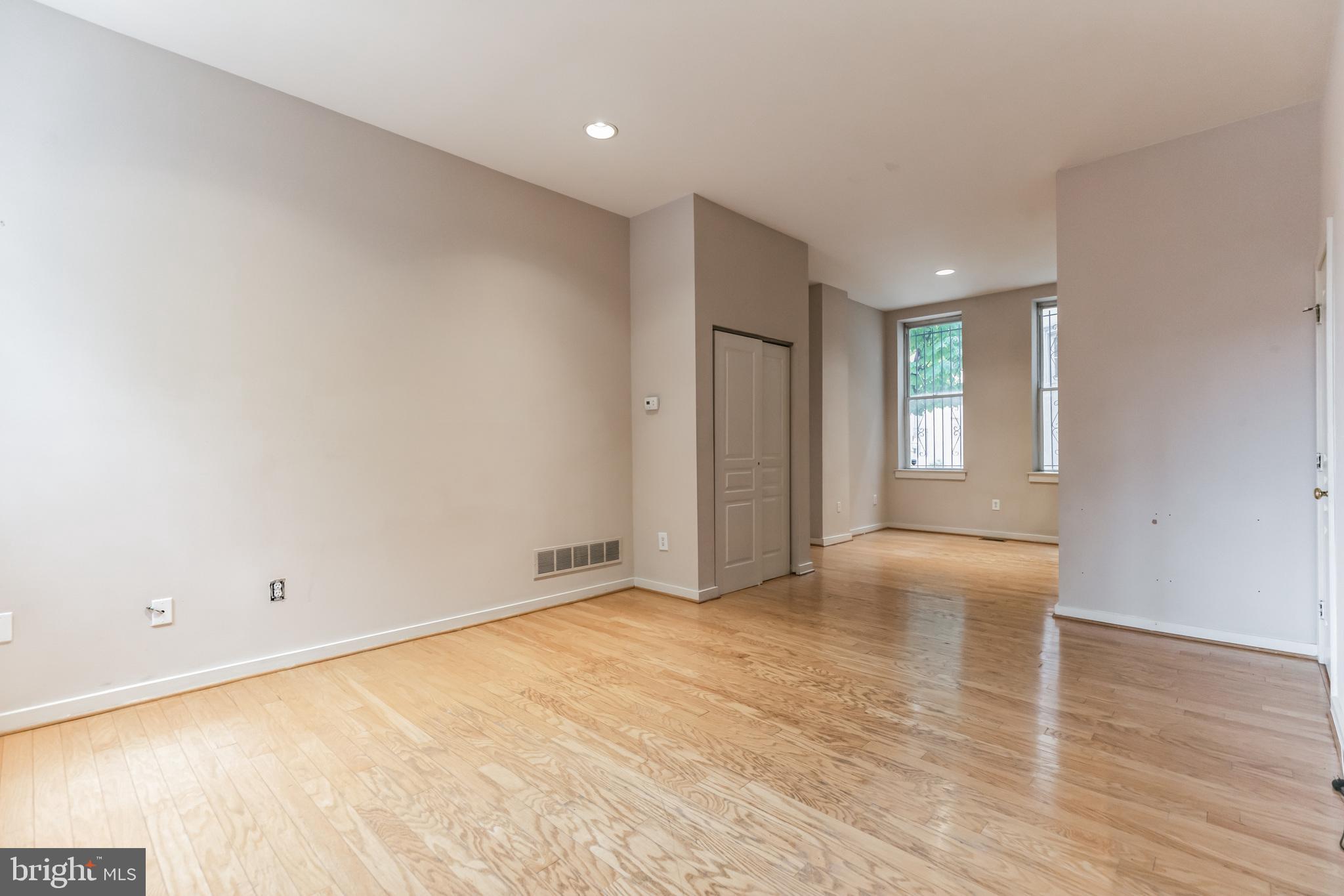 WASHINGTON SQ WEST - Residential Lease