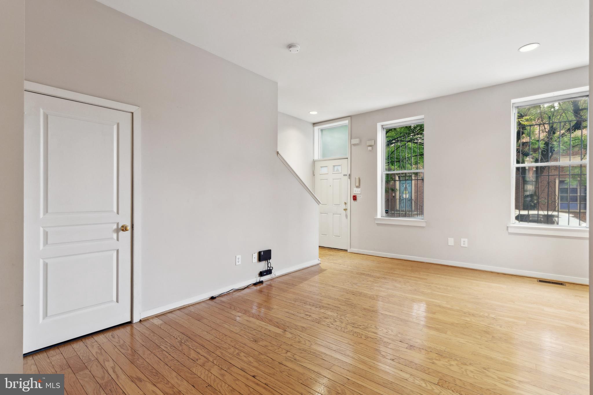 WASHINGTON SQ WEST - Residential Lease