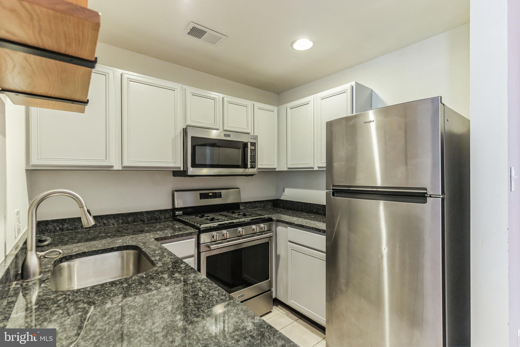 WASHINGTON SQ WEST - Residential Lease