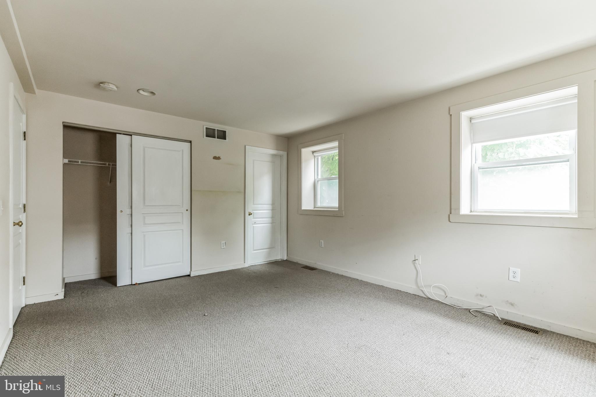 WASHINGTON SQ WEST - Residential Lease