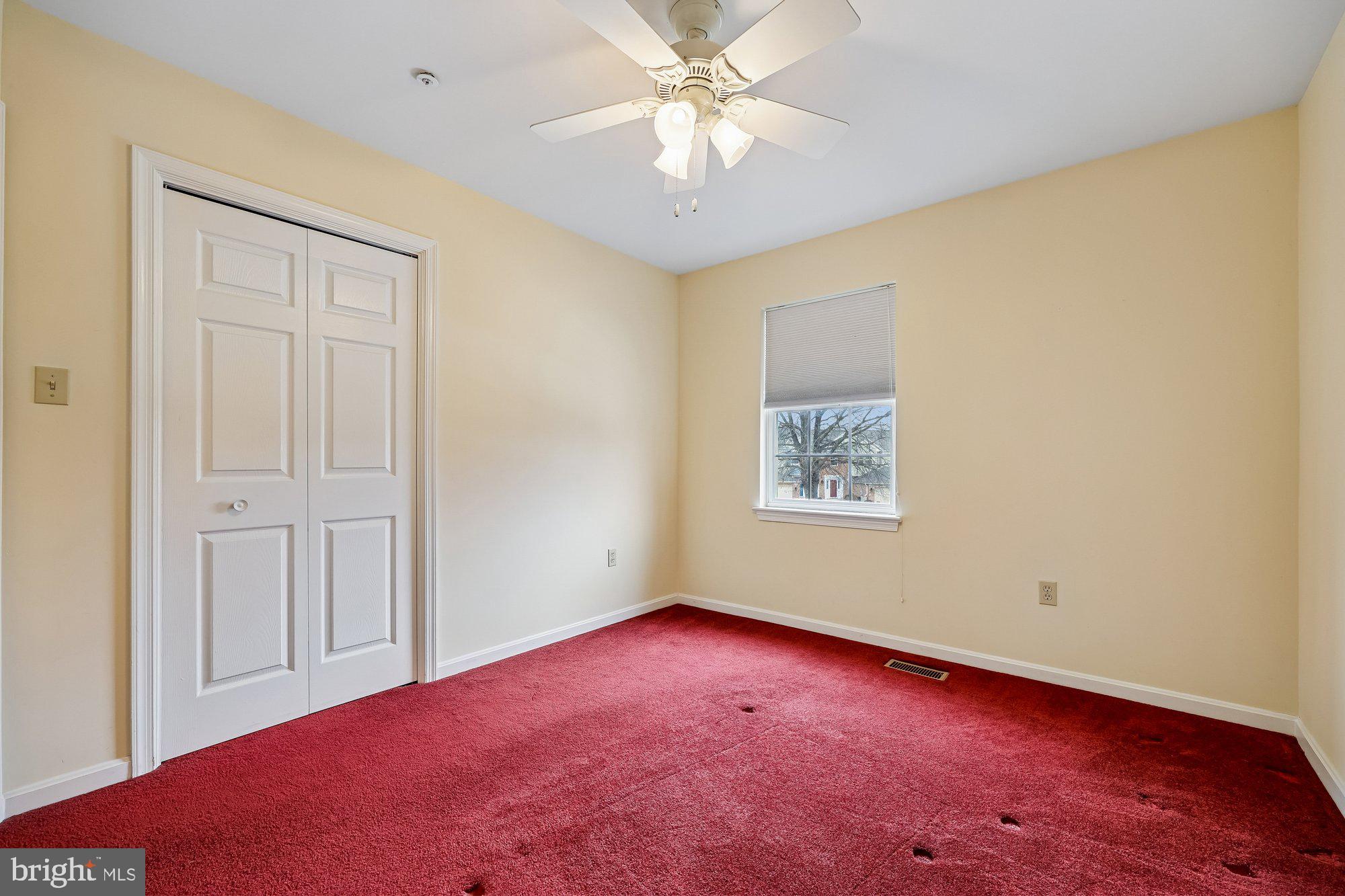 WATERSIDE - Residential