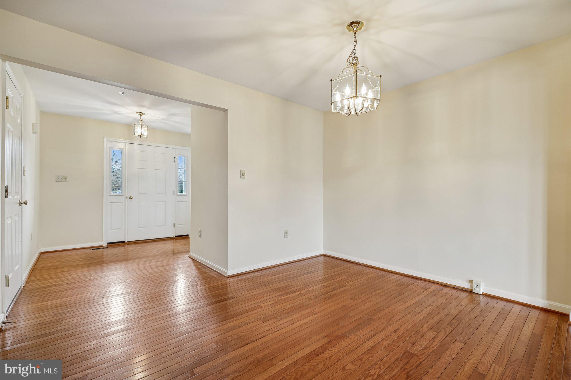 WATERSIDE - Residential