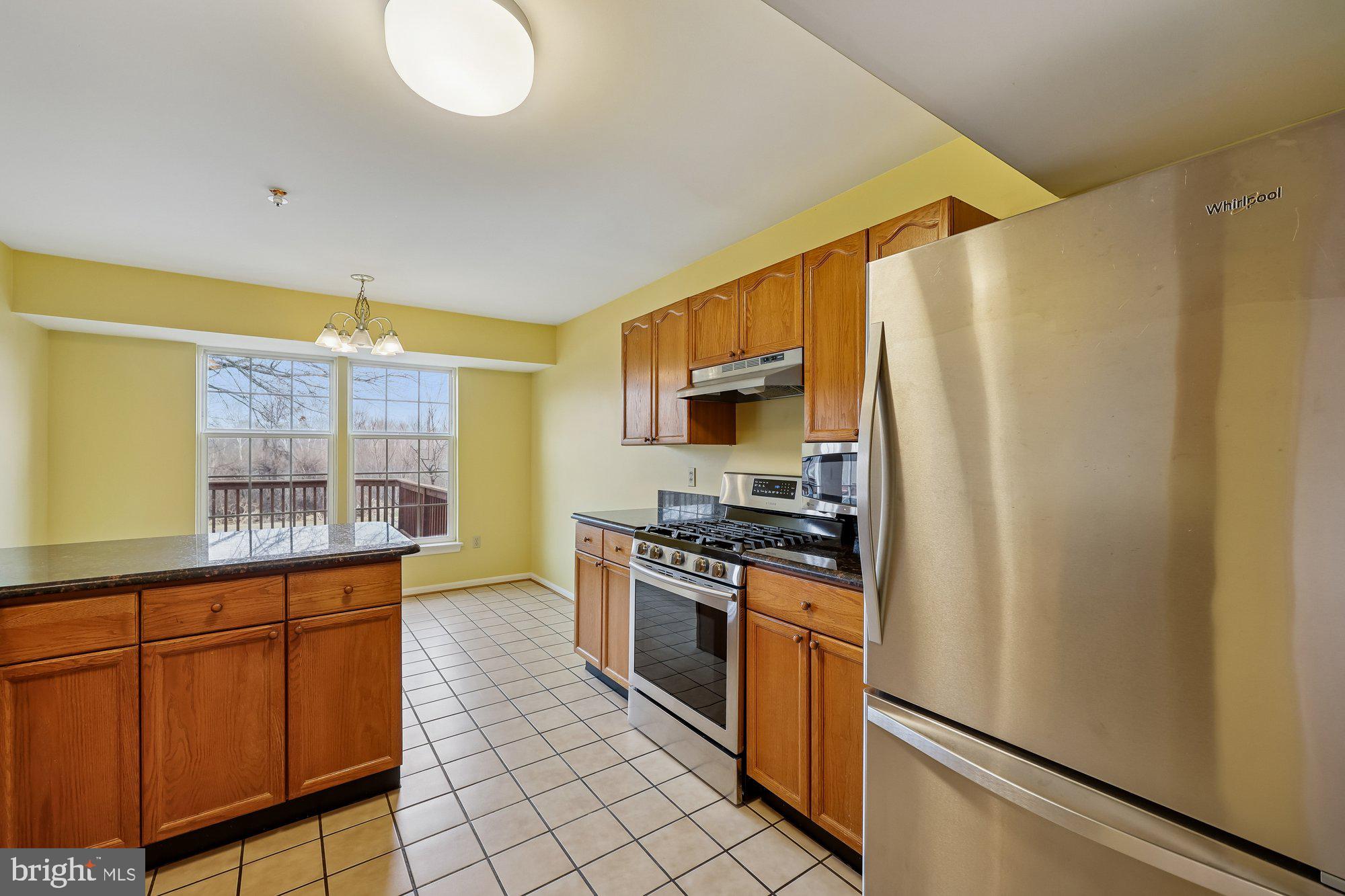 WATERSIDE - Residential