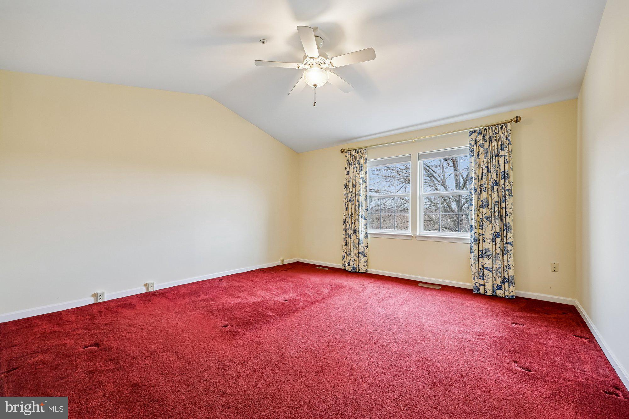 WATERSIDE - Residential