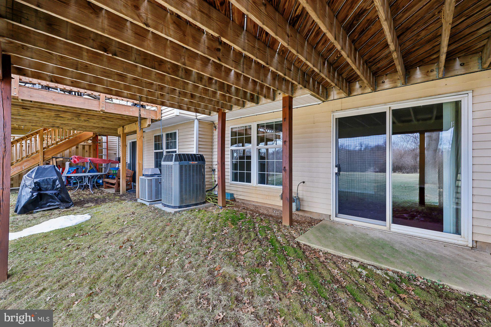 WATERSIDE - Residential