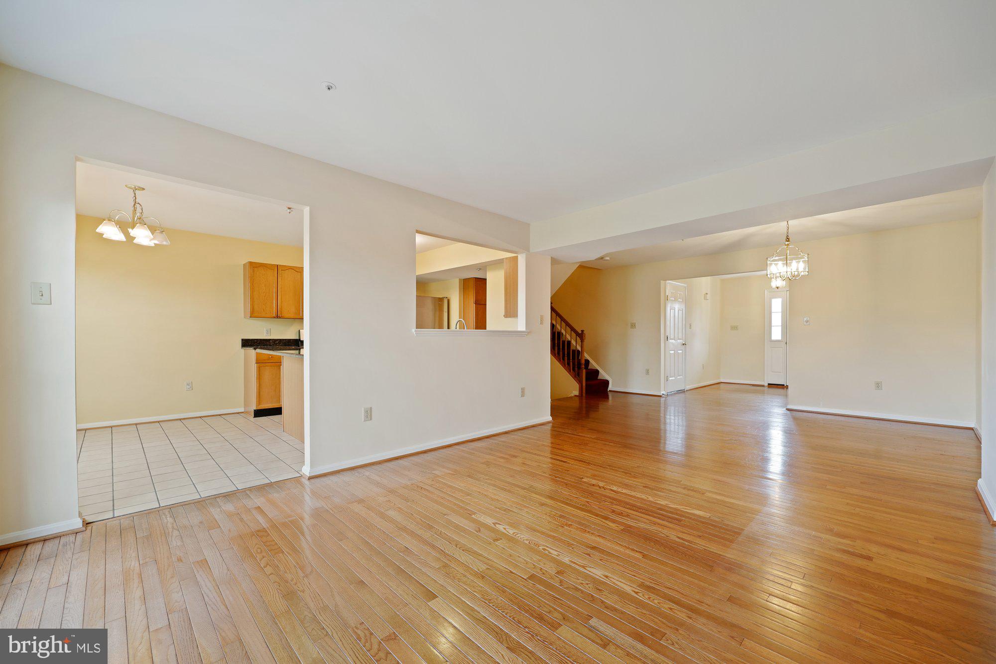 WATERSIDE - Residential