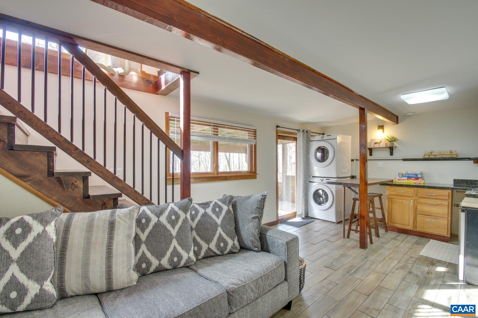 WINTERGREEN RESORT - Residential