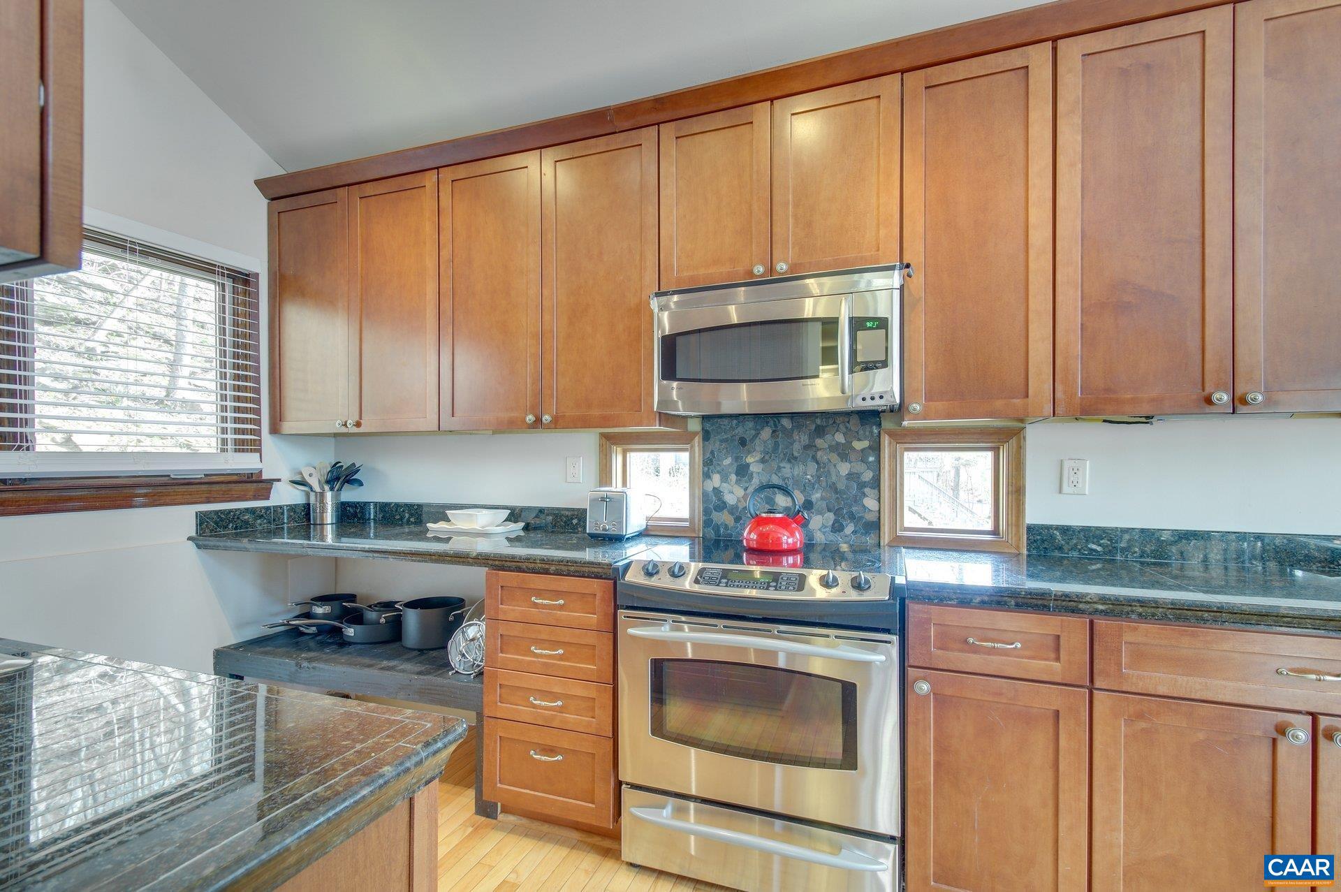 WINTERGREEN RESORT - Residential