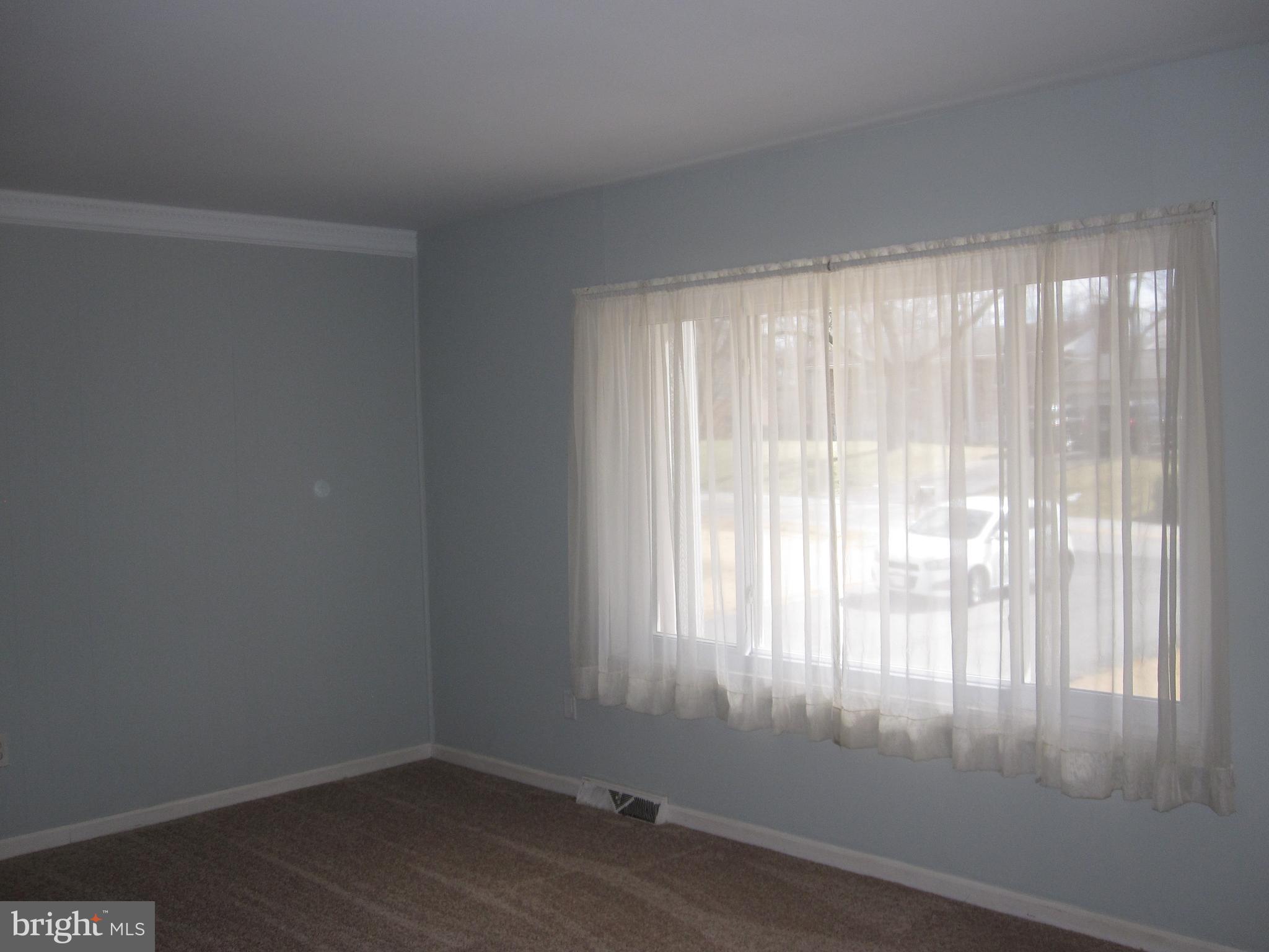 ALLVIEW ESTATES - Residential Lease