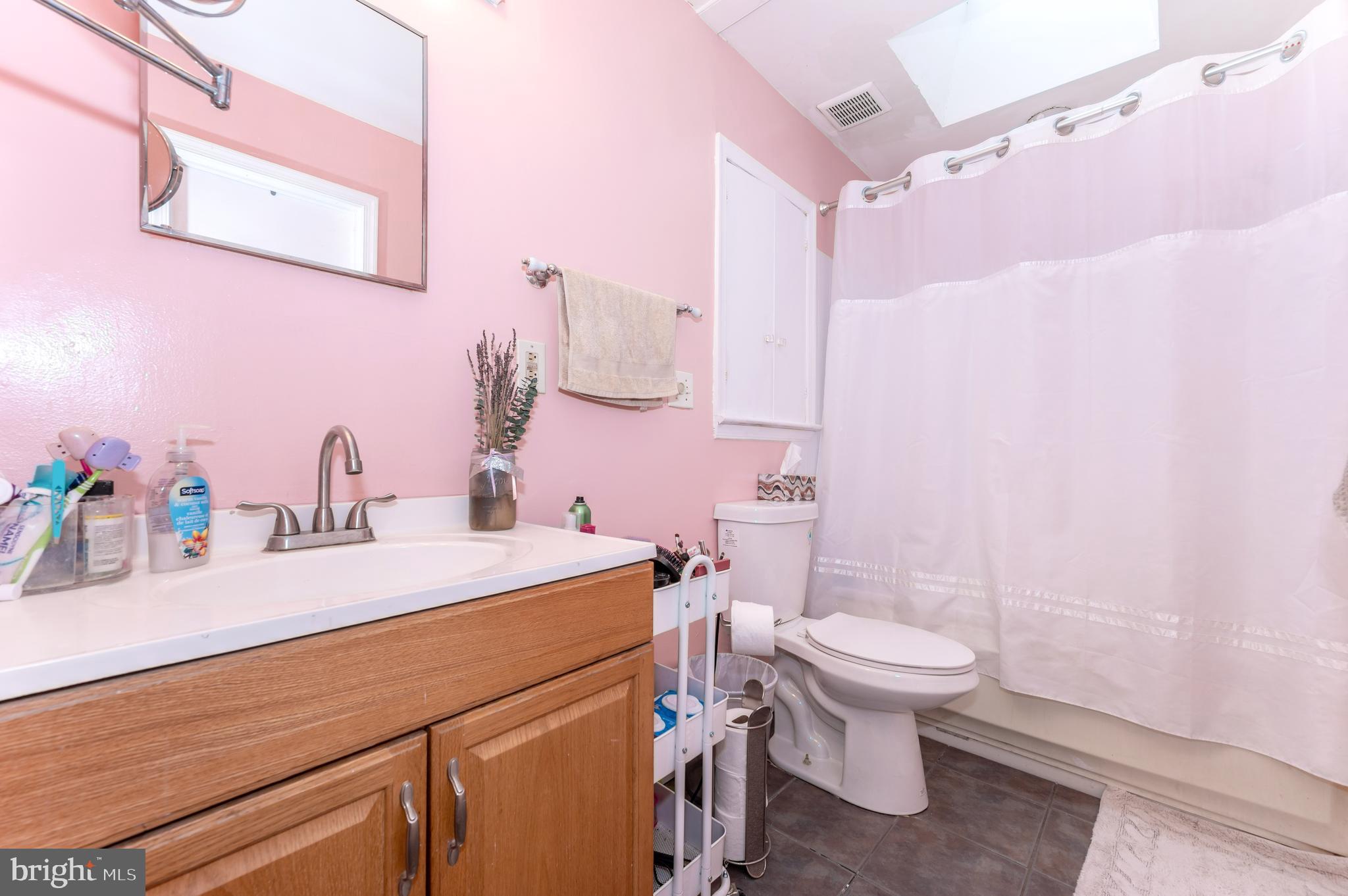 MANOR WOODS - Residential