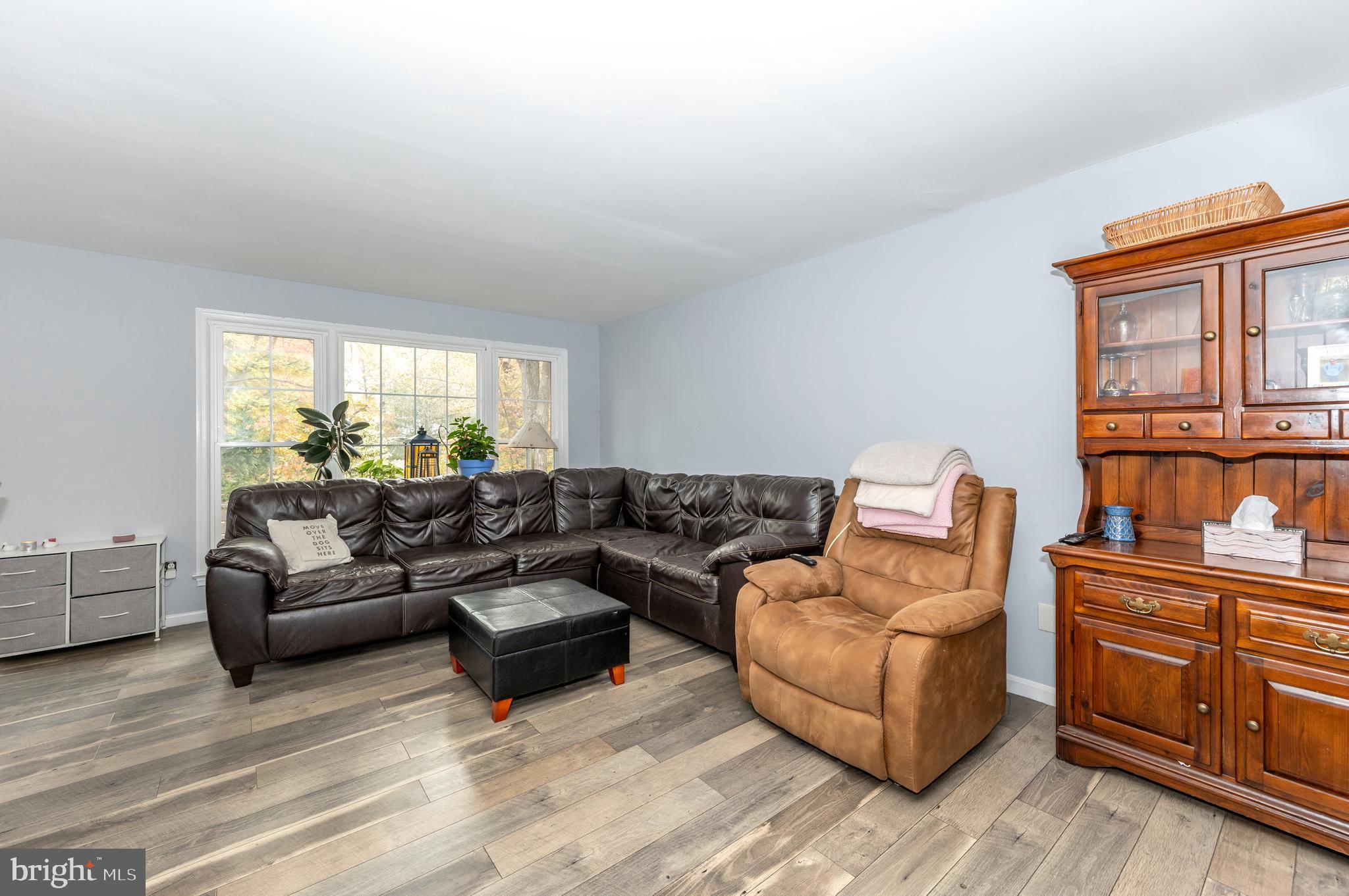 MANOR WOODS - Residential