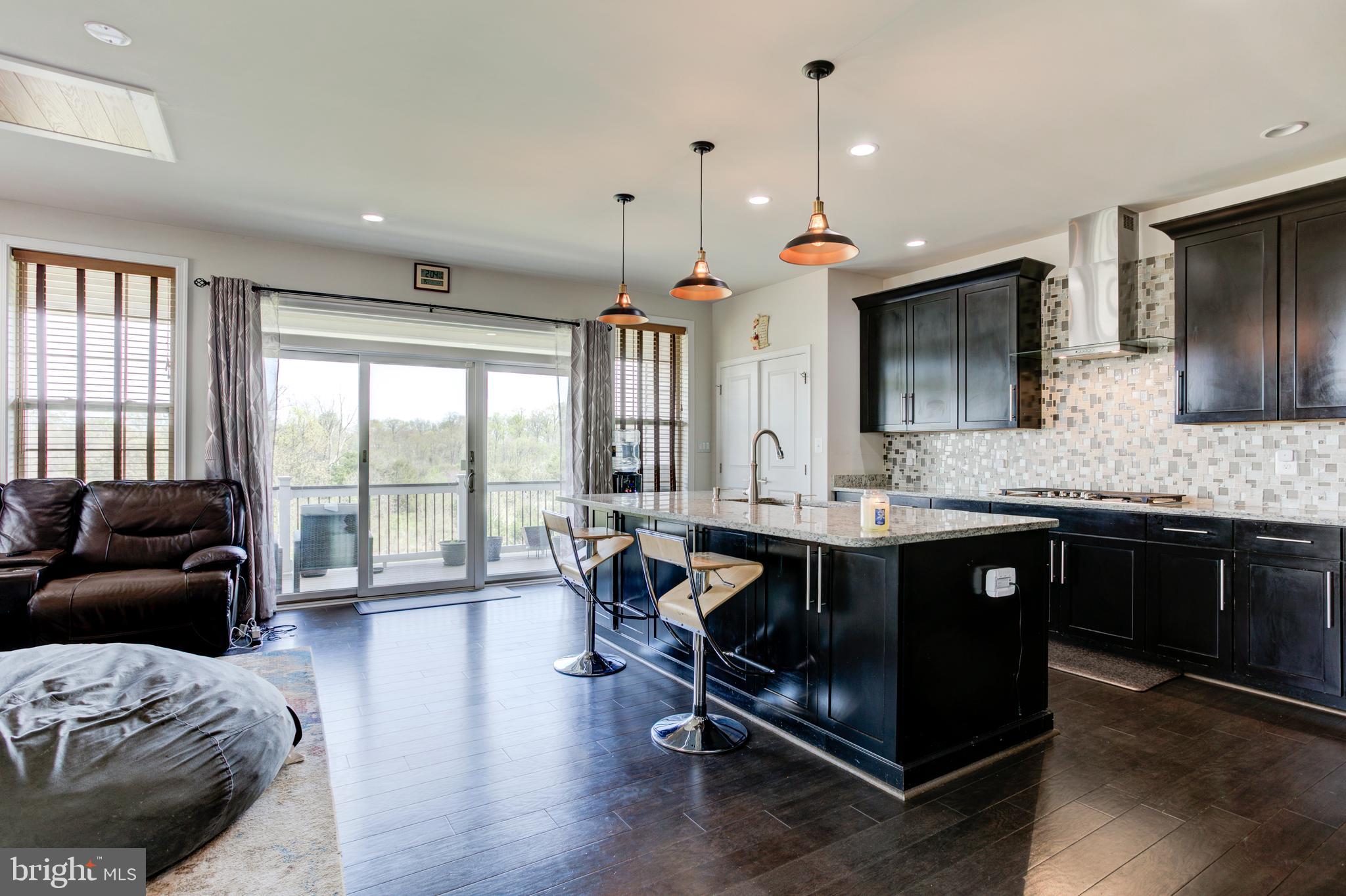 LOUDOUN VALLEY ESTATES 2 - Residential Lease