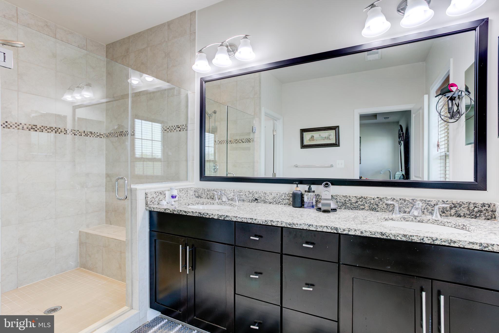 LOUDOUN VALLEY ESTATES 2 - Residential Lease