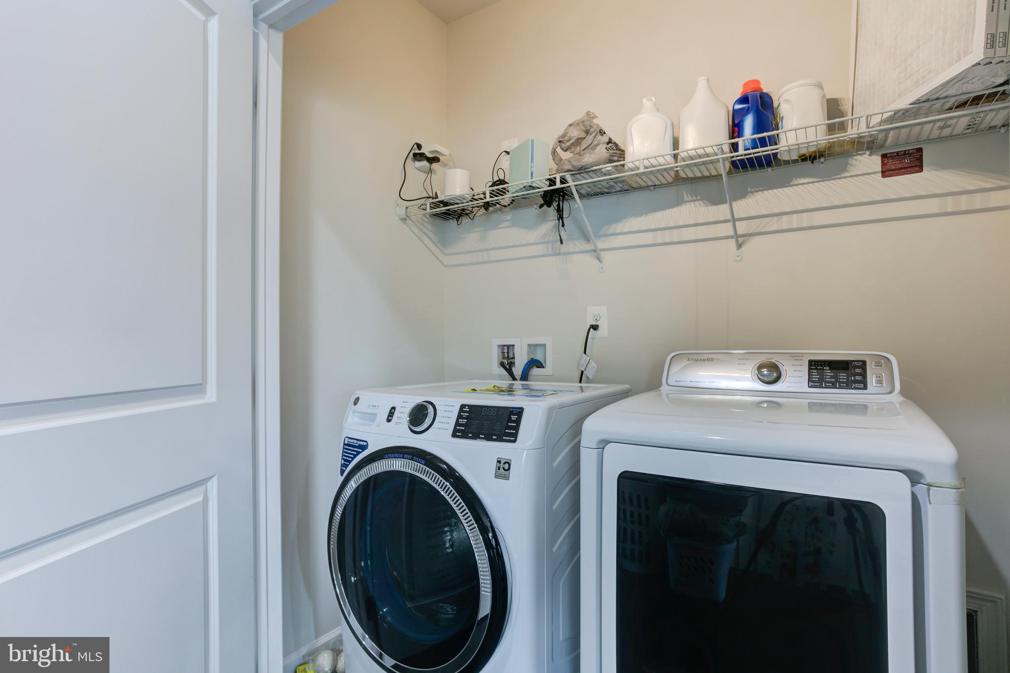 LOUDOUN VALLEY ESTATES 2 - Residential Lease