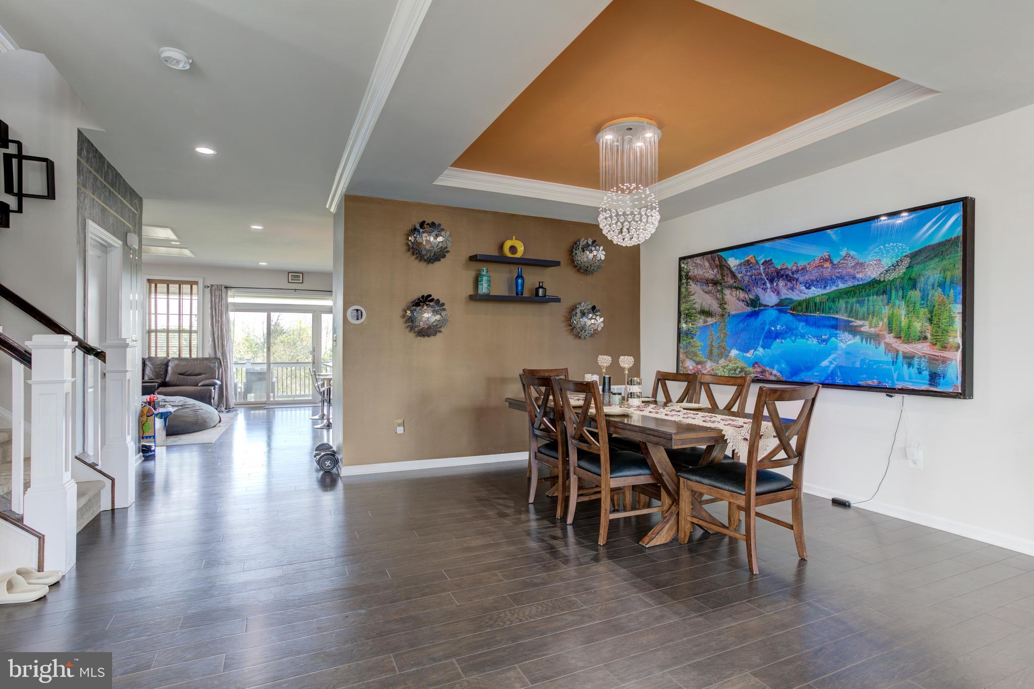 LOUDOUN VALLEY ESTATES 2 - Residential Lease